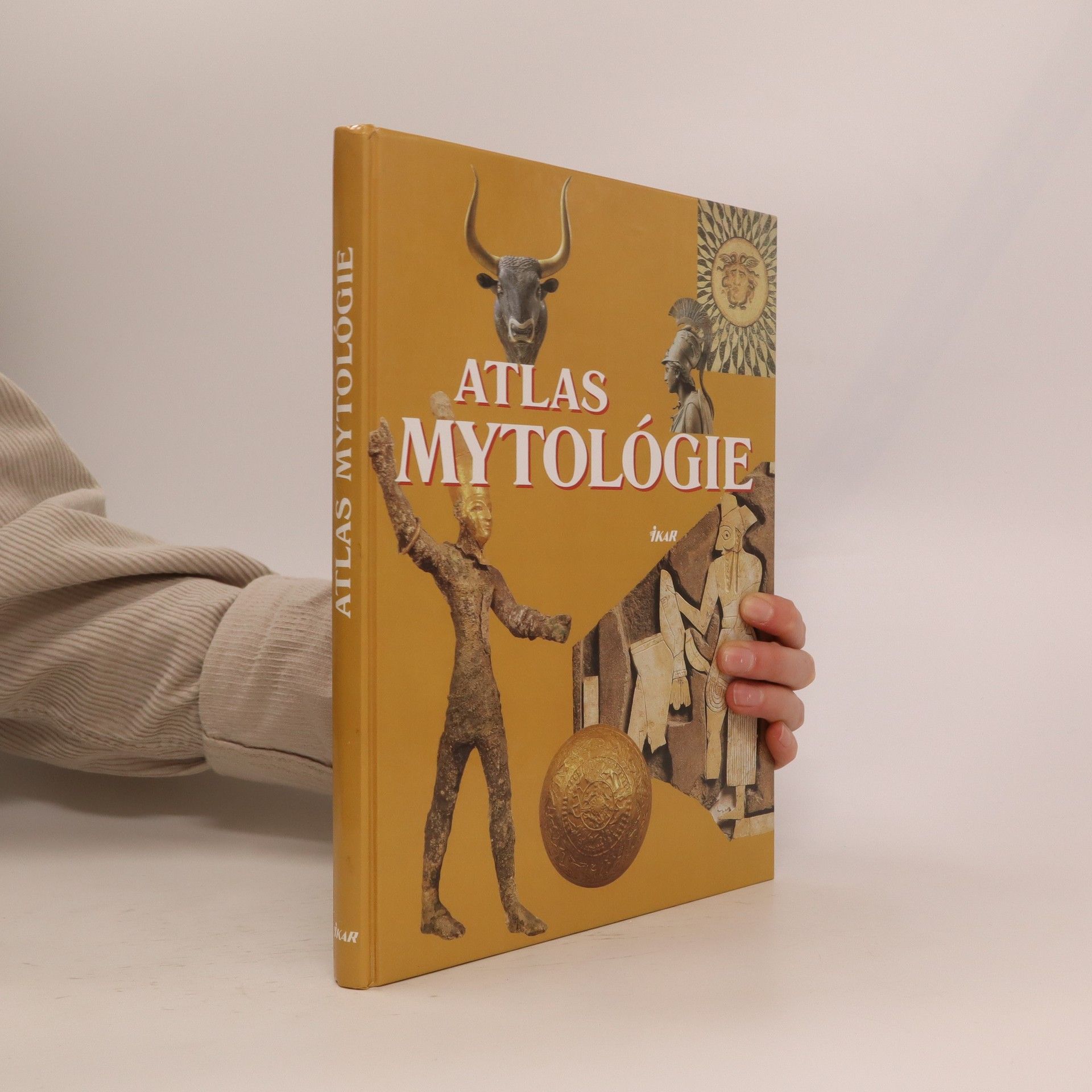 Atlas mytológie kolektiv knihobot cz