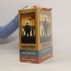 Jonas Jonasson Stoletý stařík, který vylezl z okna a zmizel. Analfabetka, která uměla počítat. Zabiják Anders a jeho přátelé (a sem tam nepřítel)