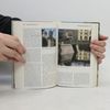 P. I. A. .. Kann Leningrad : a guide