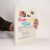 Mary Stewart Kinder spielen Yoga