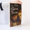 Le magicien des miroirs