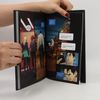 Jordie Bellaire Buffy, přemožitelka upírů. Kniha první, Střední je peklo