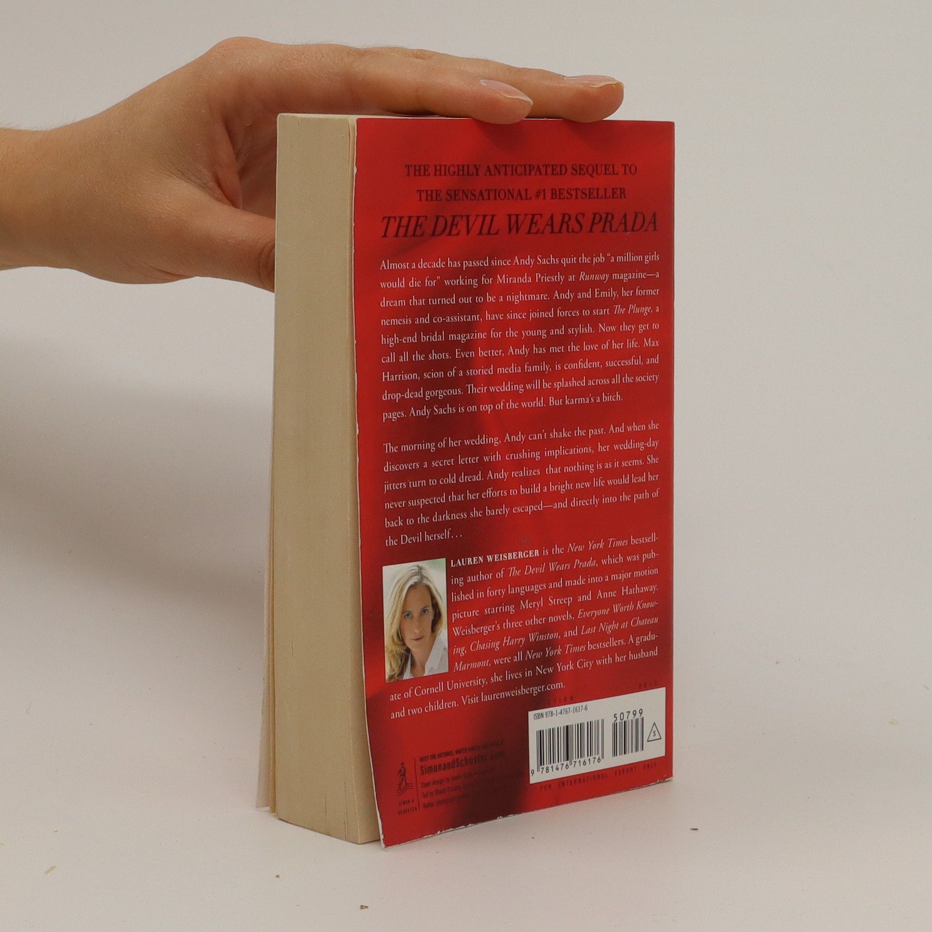 Lauren Weisberger Revenge wears Prada