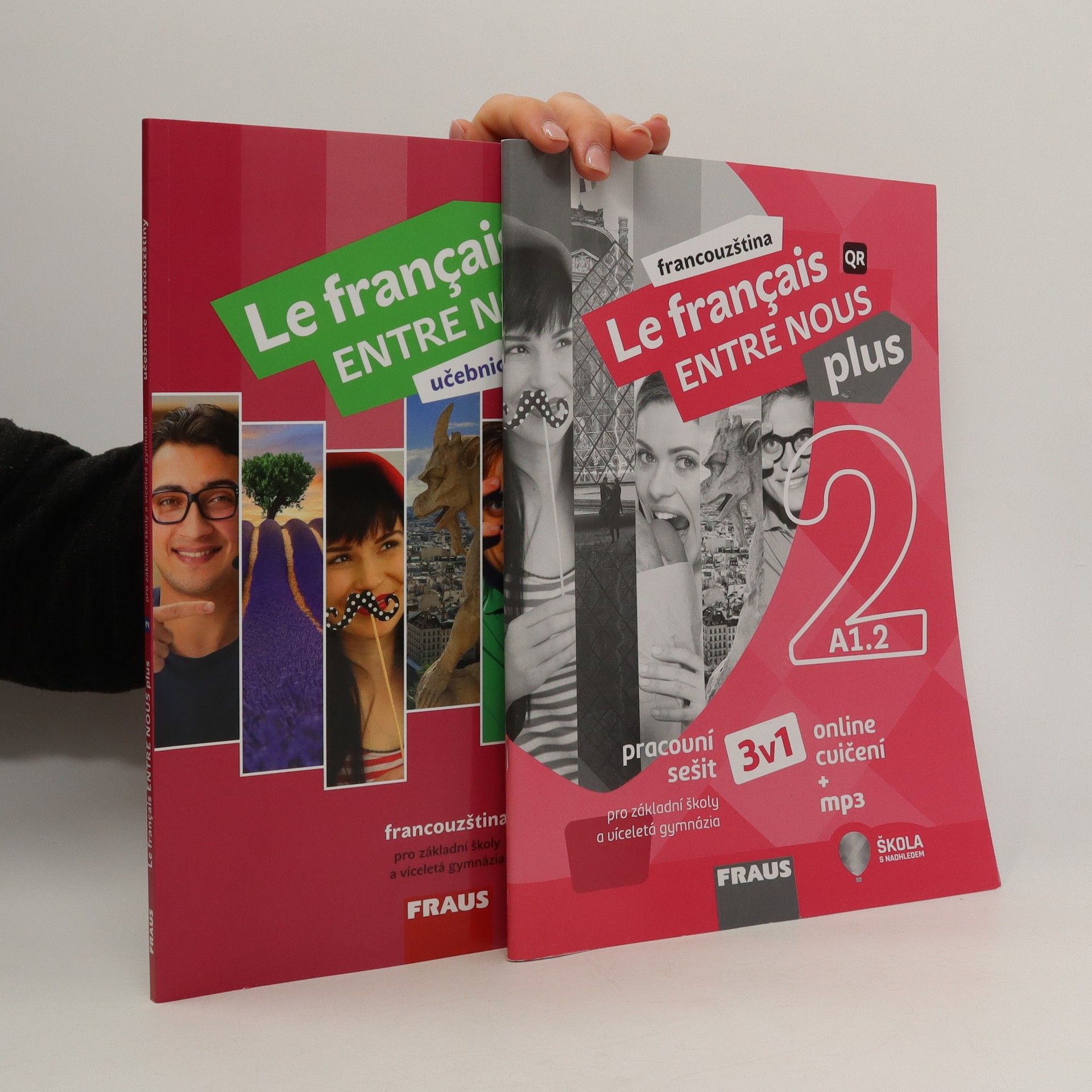 Jana Táborská Le français entre nous plus 2: učebnice + pracovní sešit