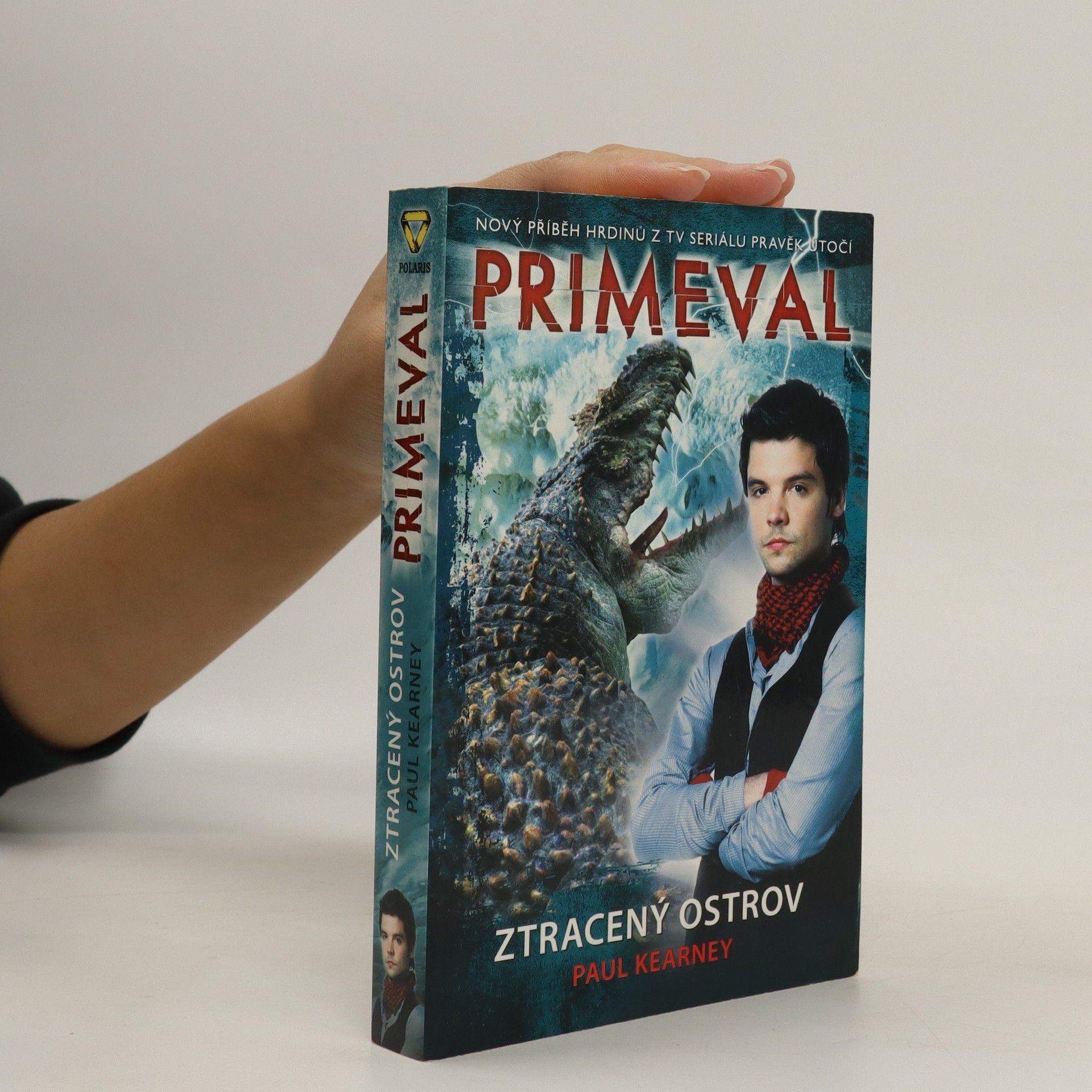 Paul Kearney Primeval. Ztracený ostrov