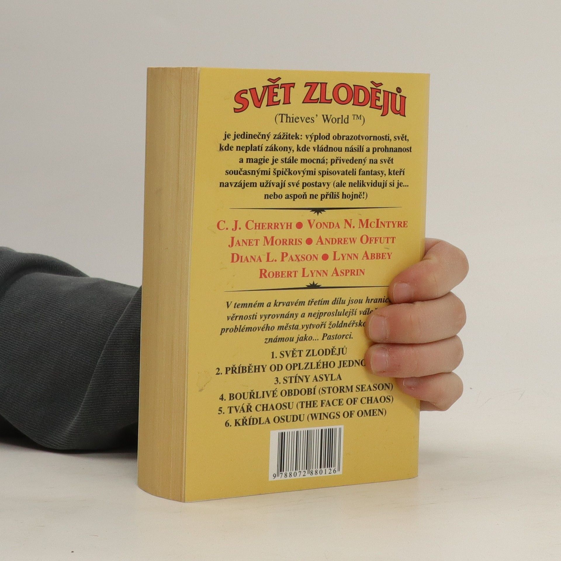 Robert Asprin Svět zlodějů. Kniha třetí, Stíny Asyla