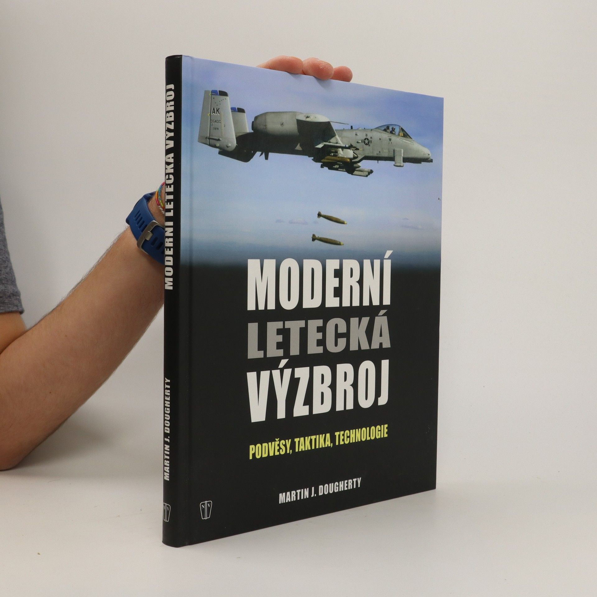 Martin J. Dougherty Moderní letecká výzbroj