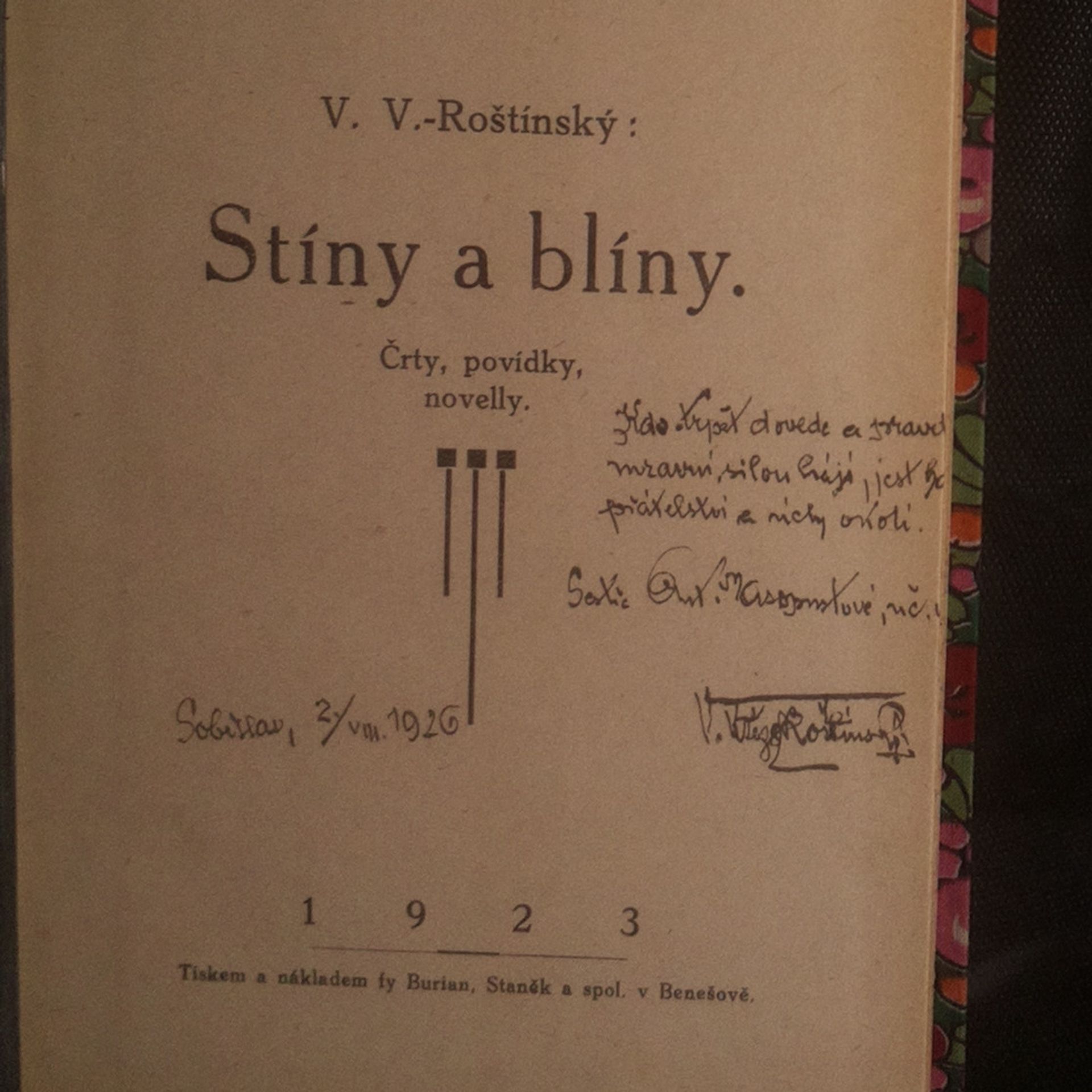 V. V. Roštínský Stíny a blíny. Črty, povídky, novelly (asi podpis a věnování autora)