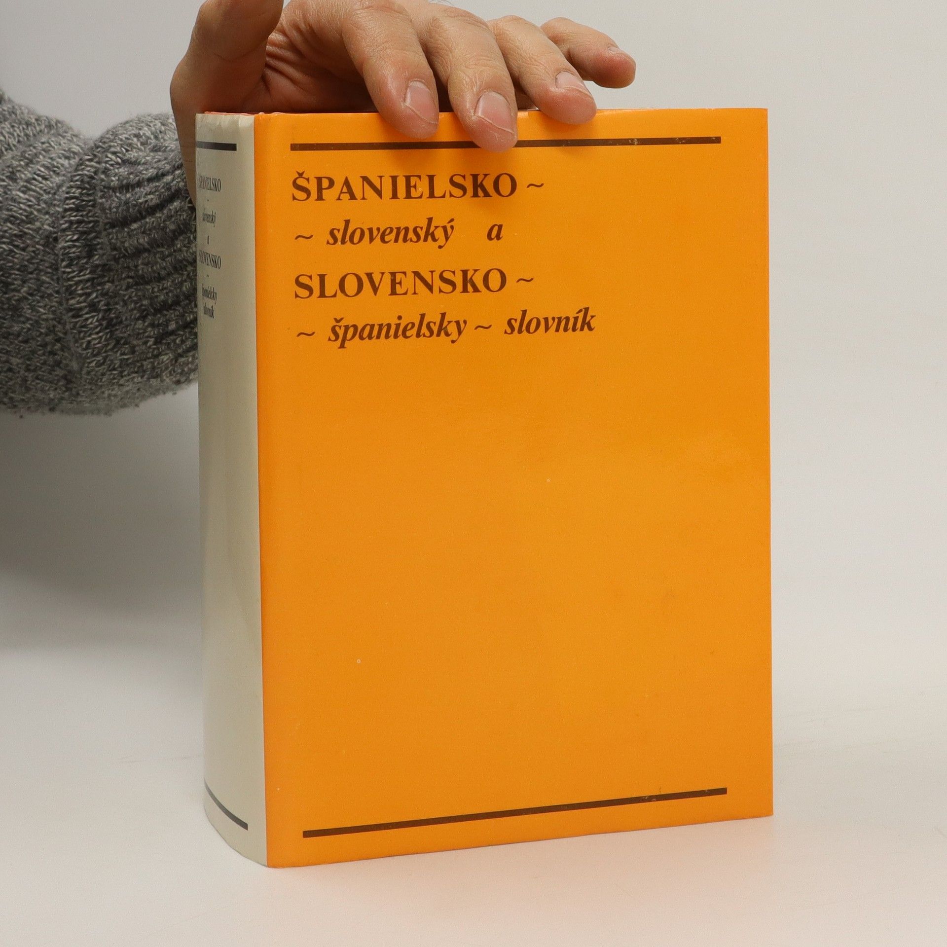 Autorenkollektiv Španielsko slovenský a Slovensko španielsky slovník