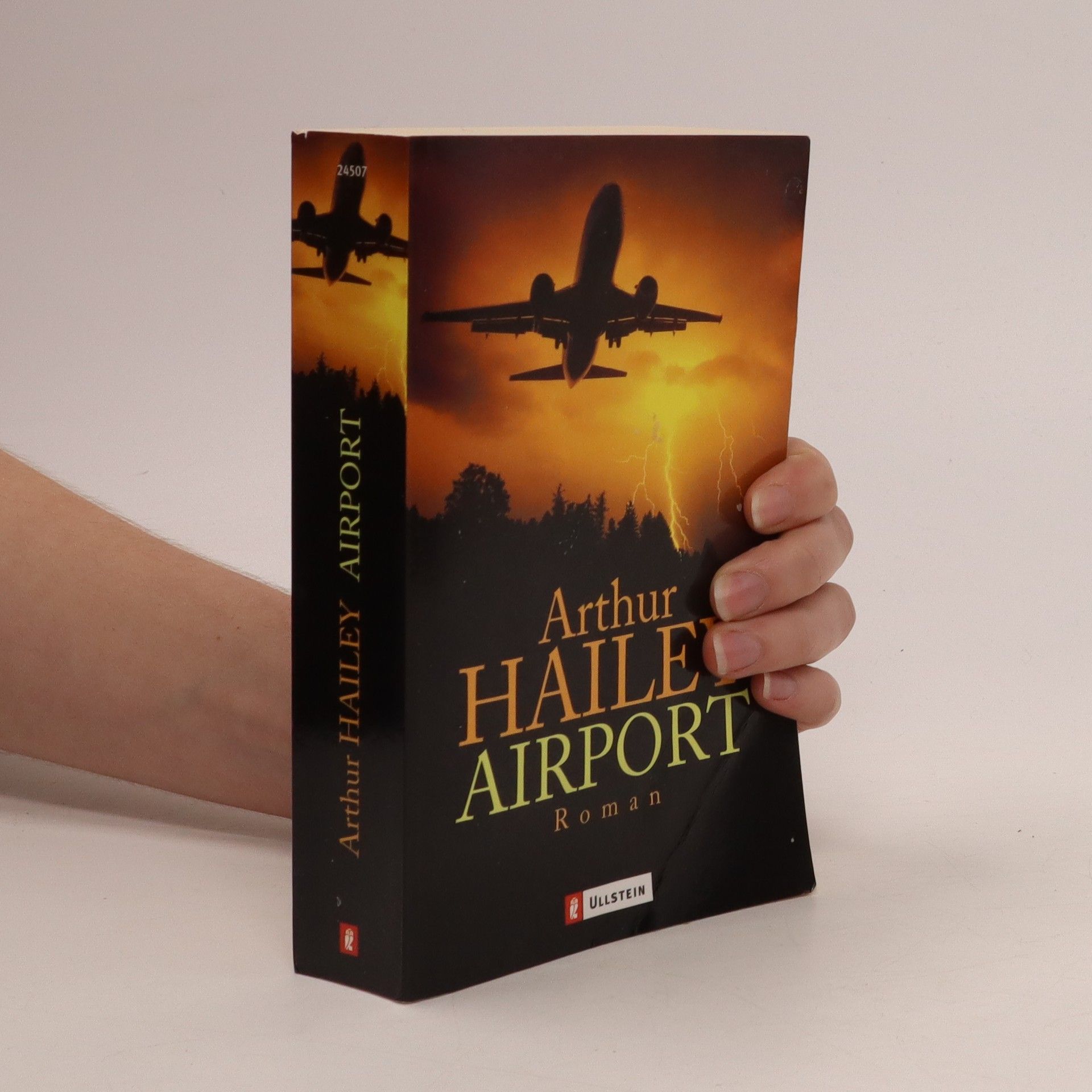 Arthur Hailey Airport