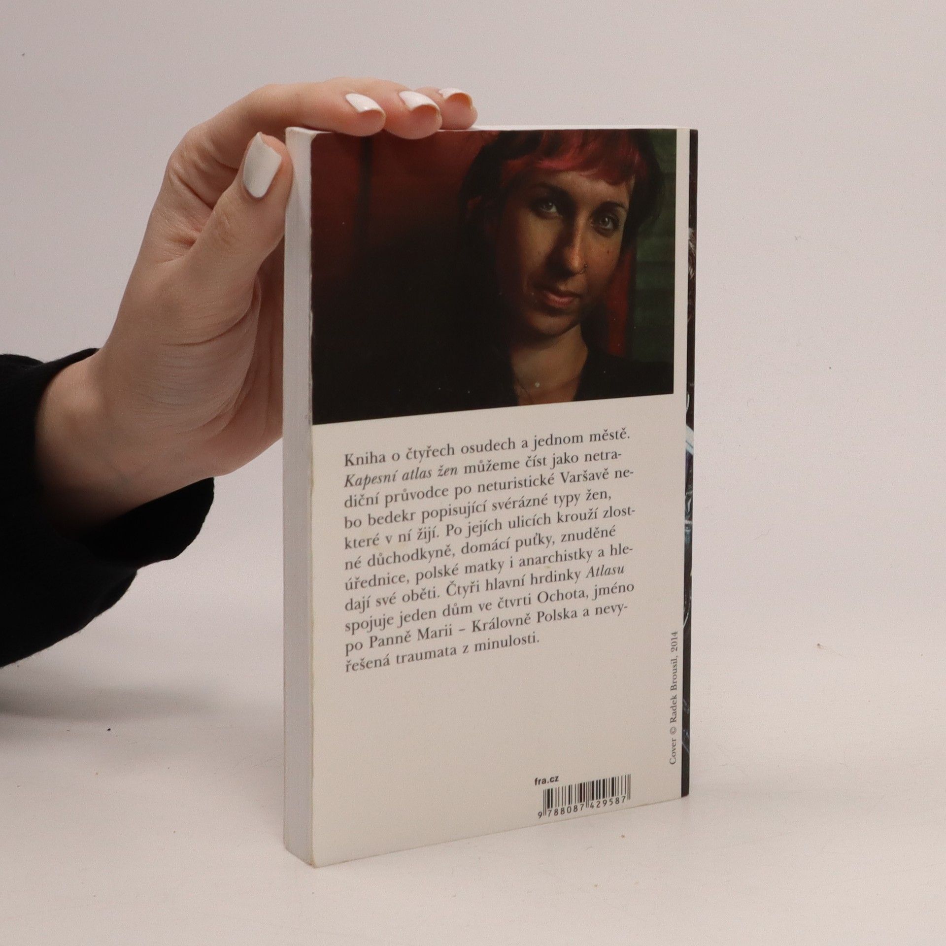 Sylwia Chutnik Kapesní atlas žen