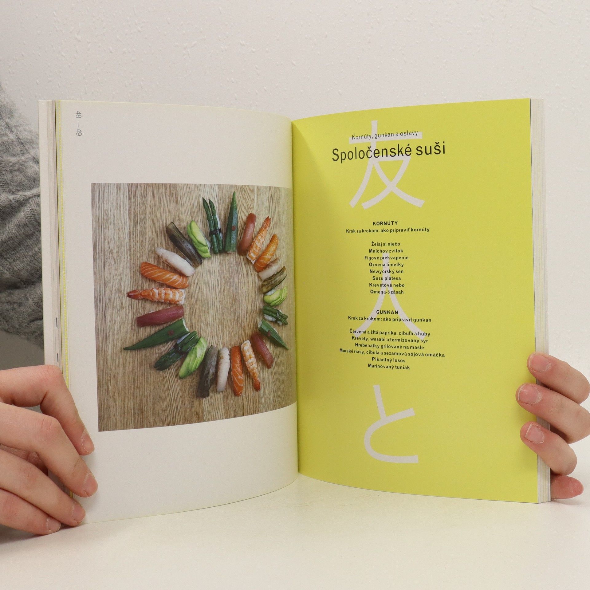 Makiko Sano Štíhla so sushi