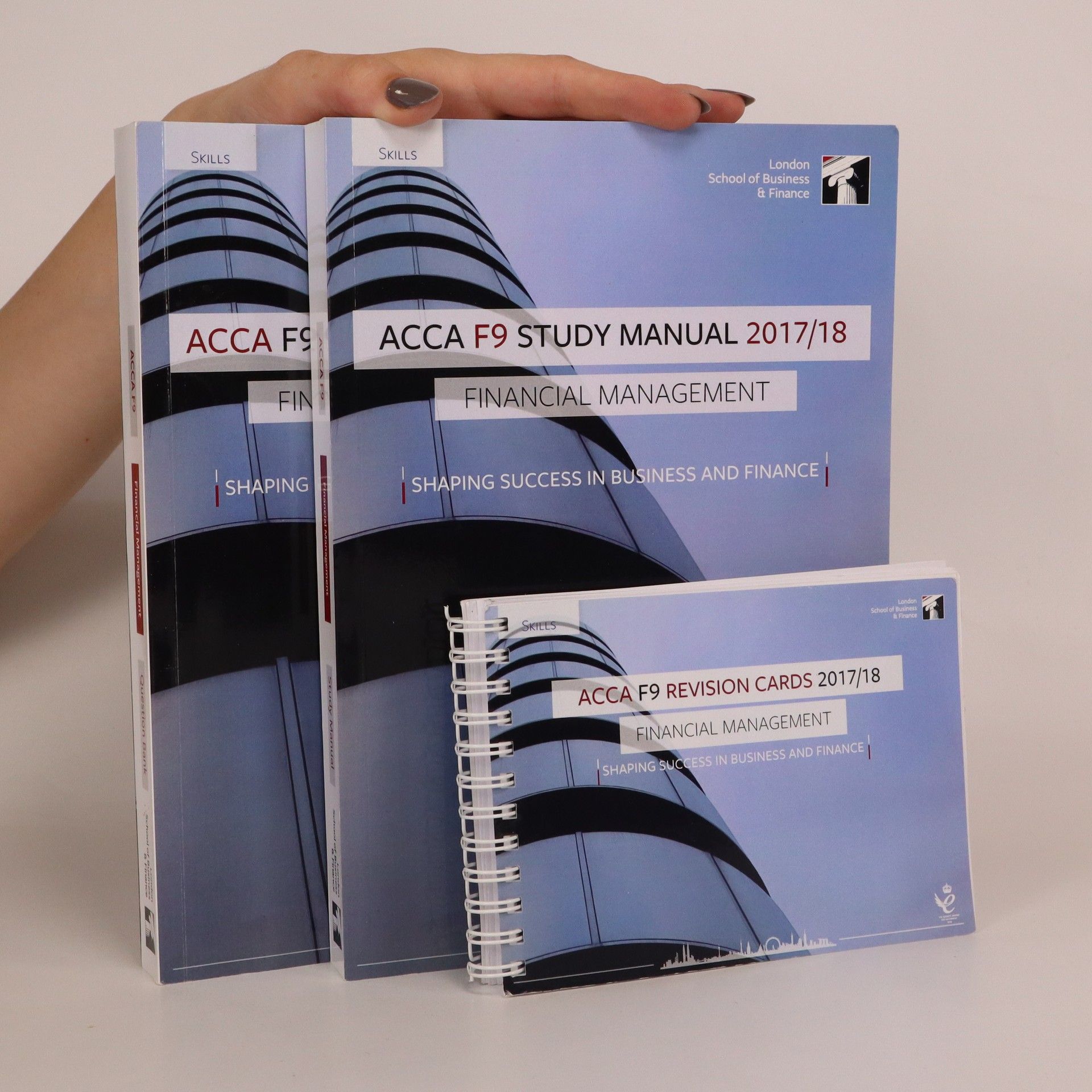 Autorenkollektiv ACCA F9. Financial Management. Study Manual. Question Bank. Revision Cards
