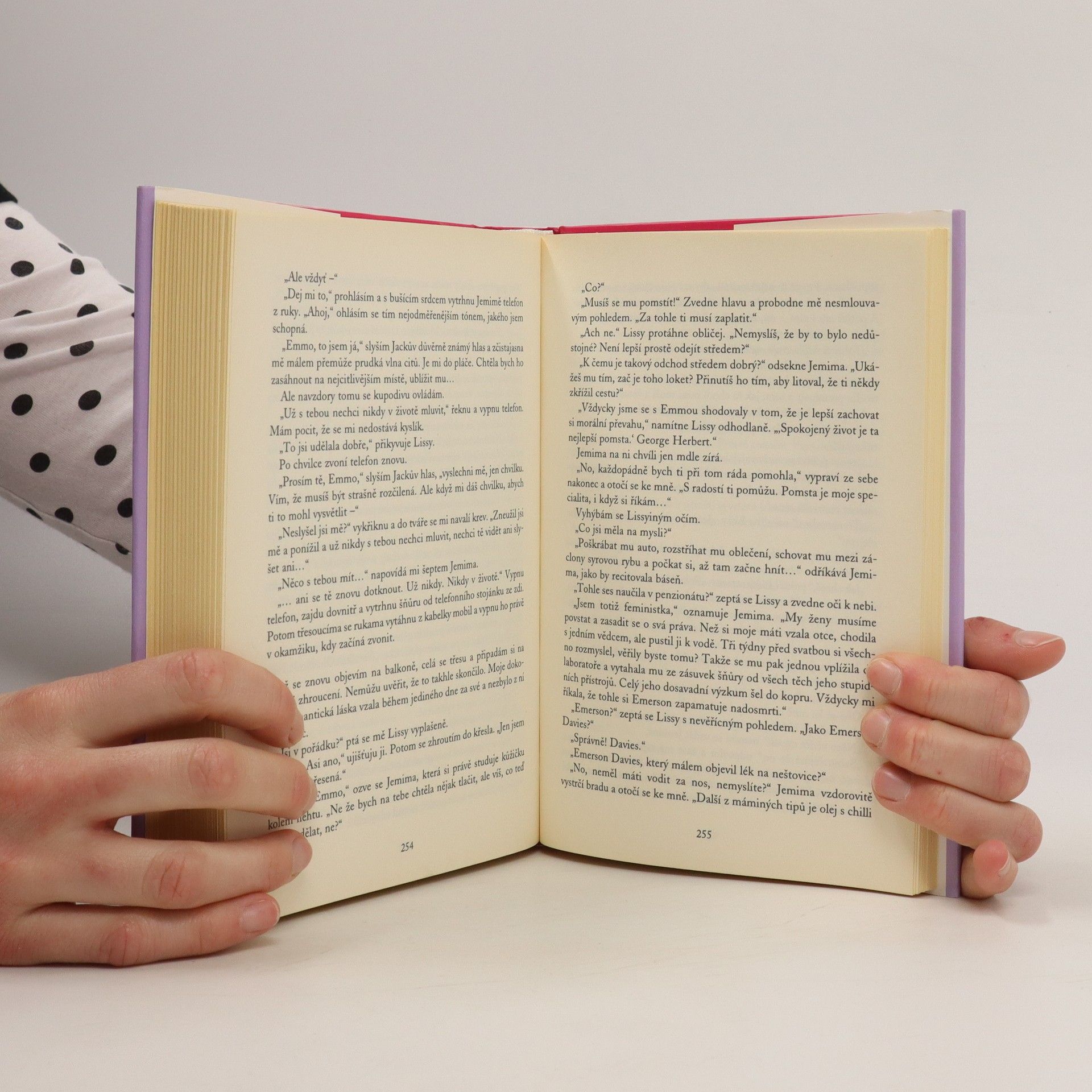 Sophie Kinsella Dokážete udržet tajemství?