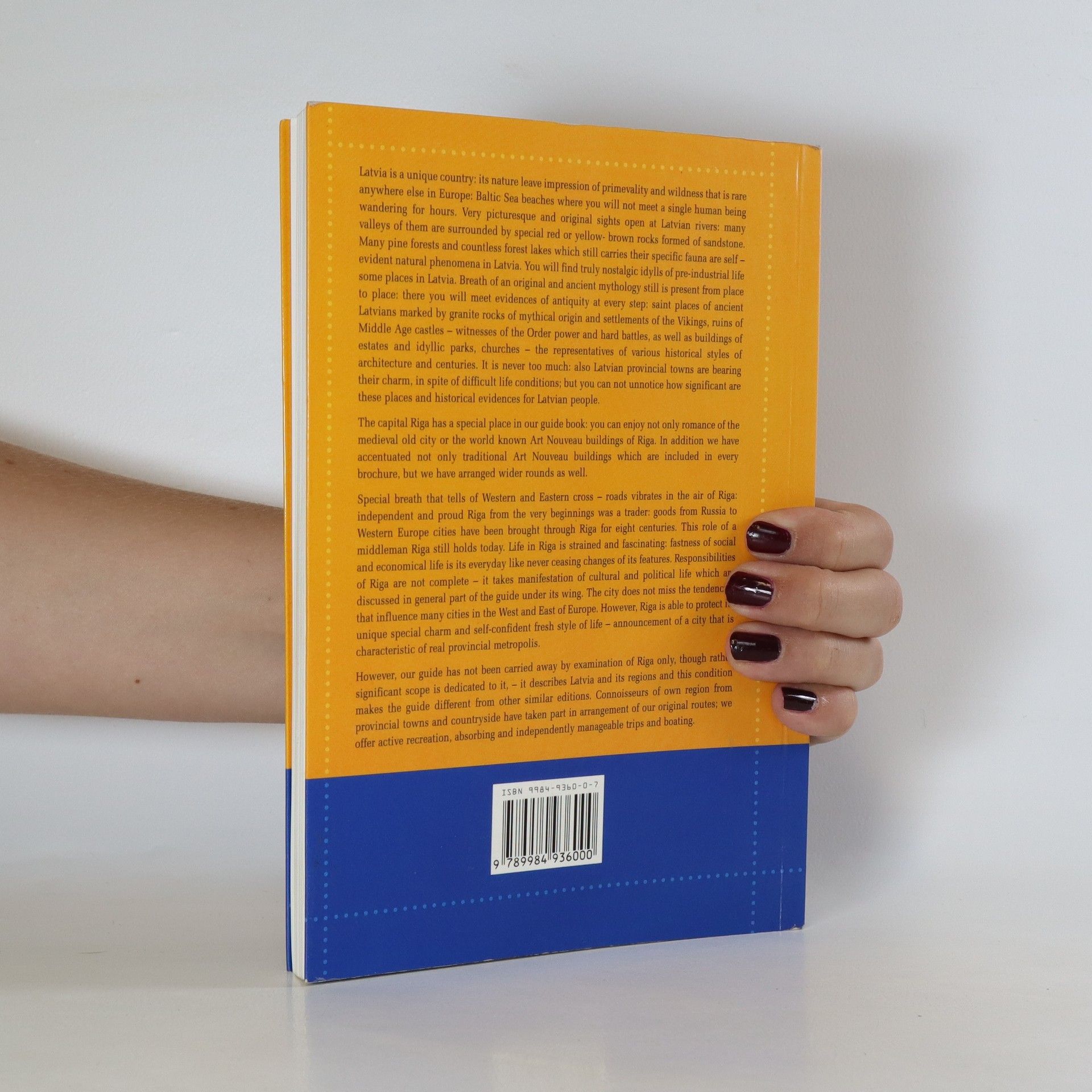 Aigars Dabolins Latvia. A Guide Book
