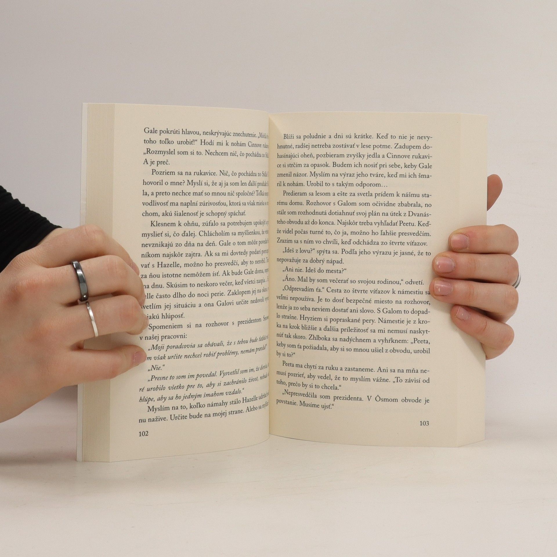 Suzanne Collins Skúška ohňom