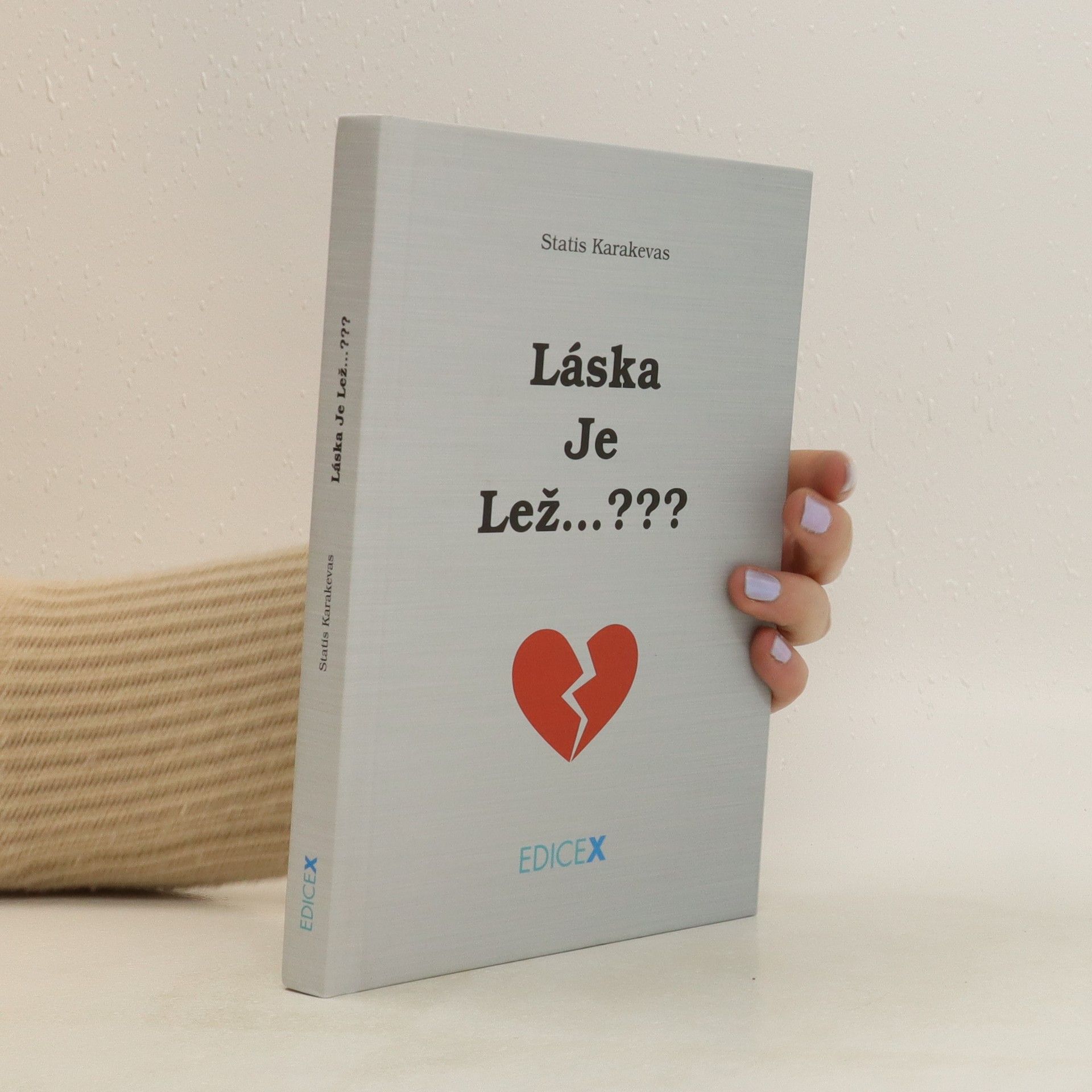 Statis Karakevas Láska je lež