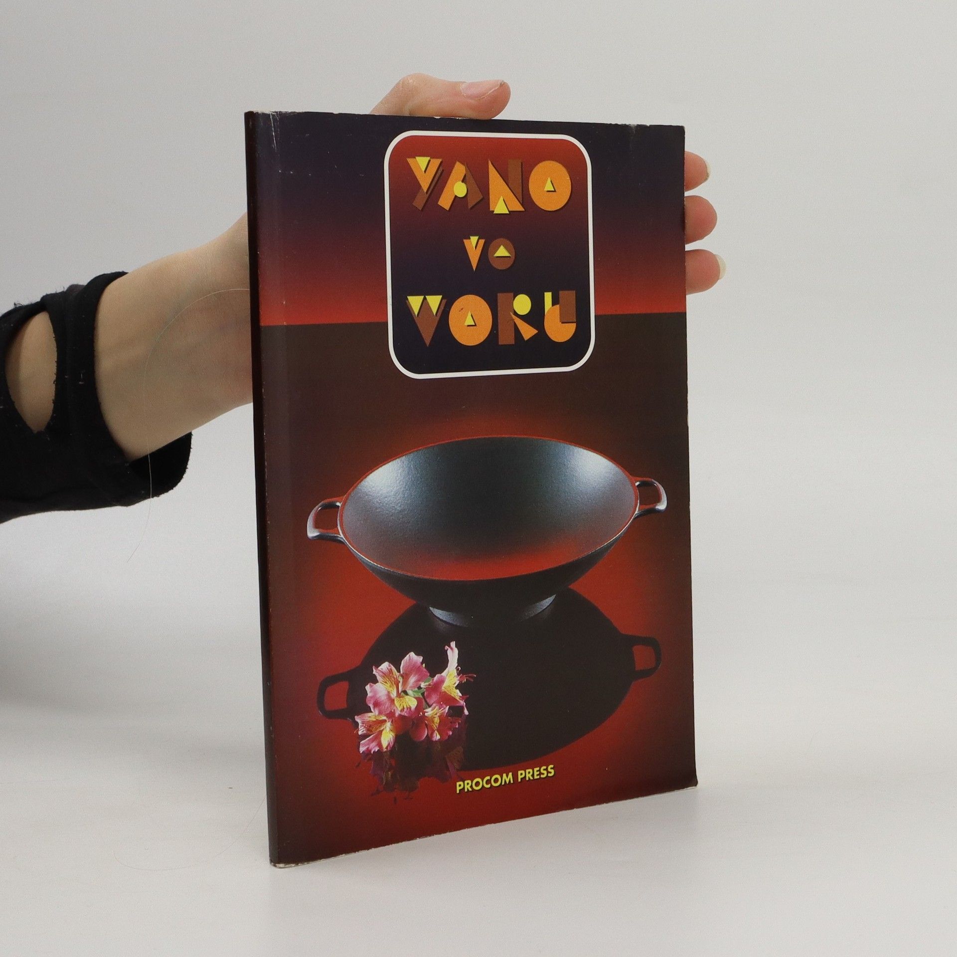 Yan Floyd Yano varí vo woku