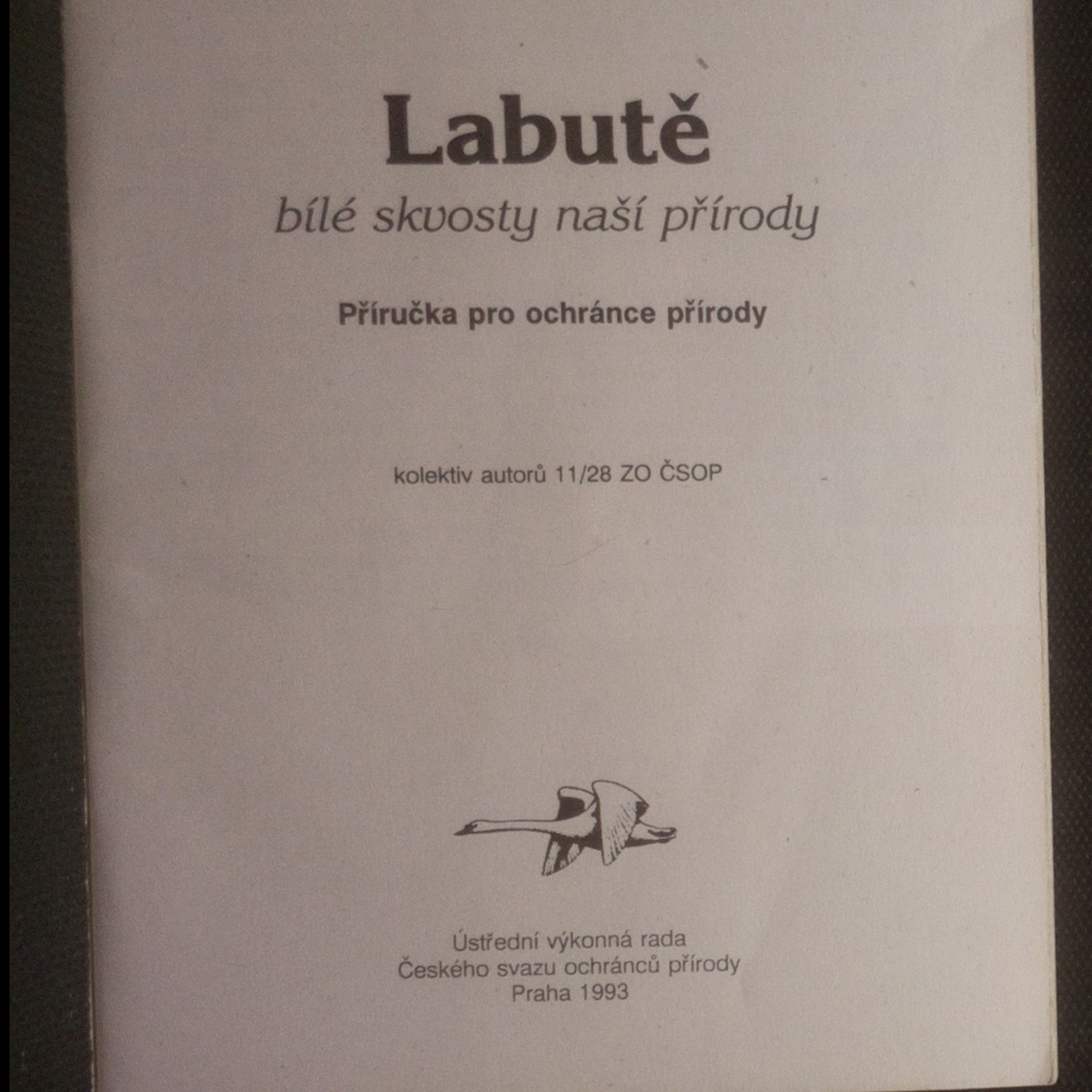 Autorenkollektiv Labutě, bílé skvosty naší přírody