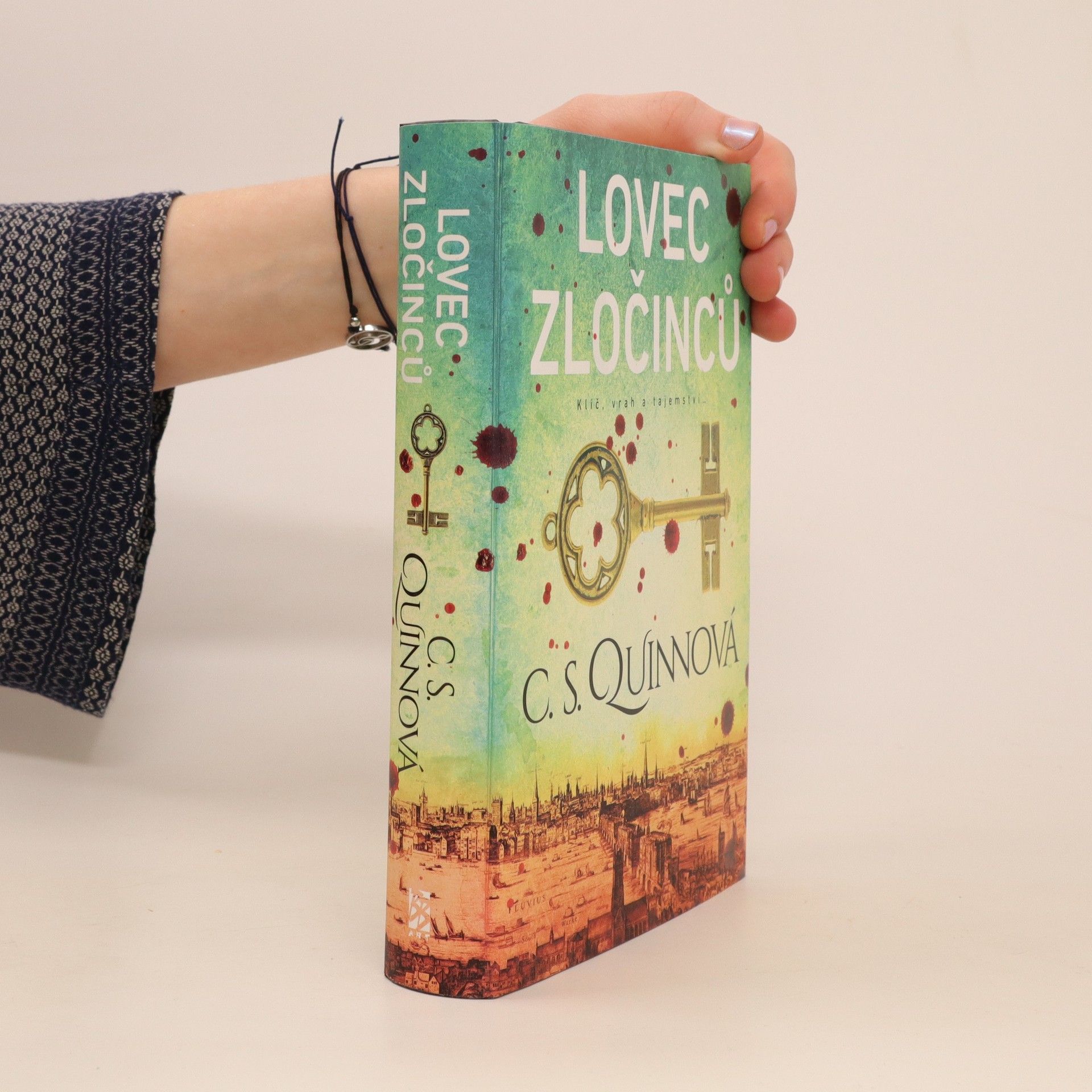 C. S. Quinn Lovec zločinců