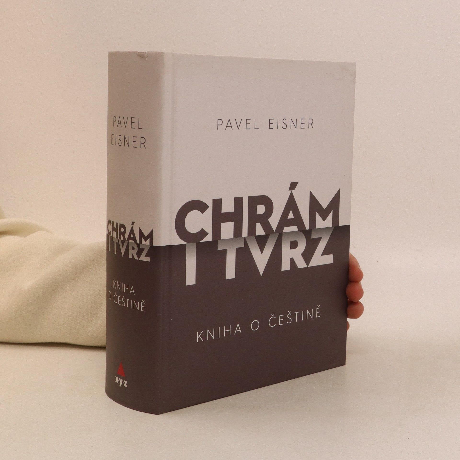 Pavel Eisner Chrám i tvrz. Kniha o češtině