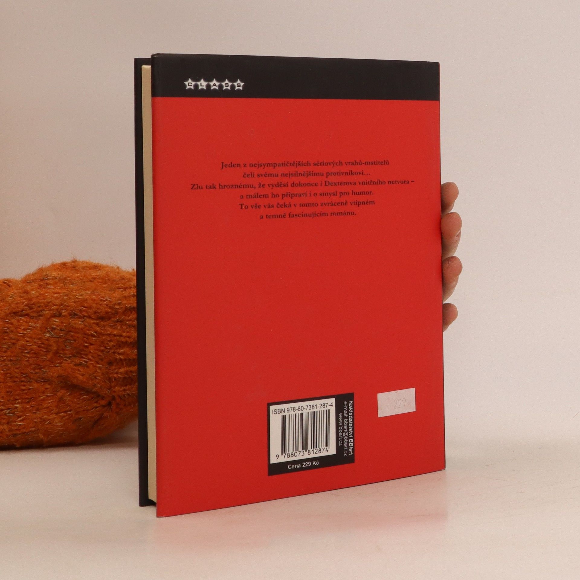 Brian Azzarello 100 nábojů. Rozčtvrcený zítřek
