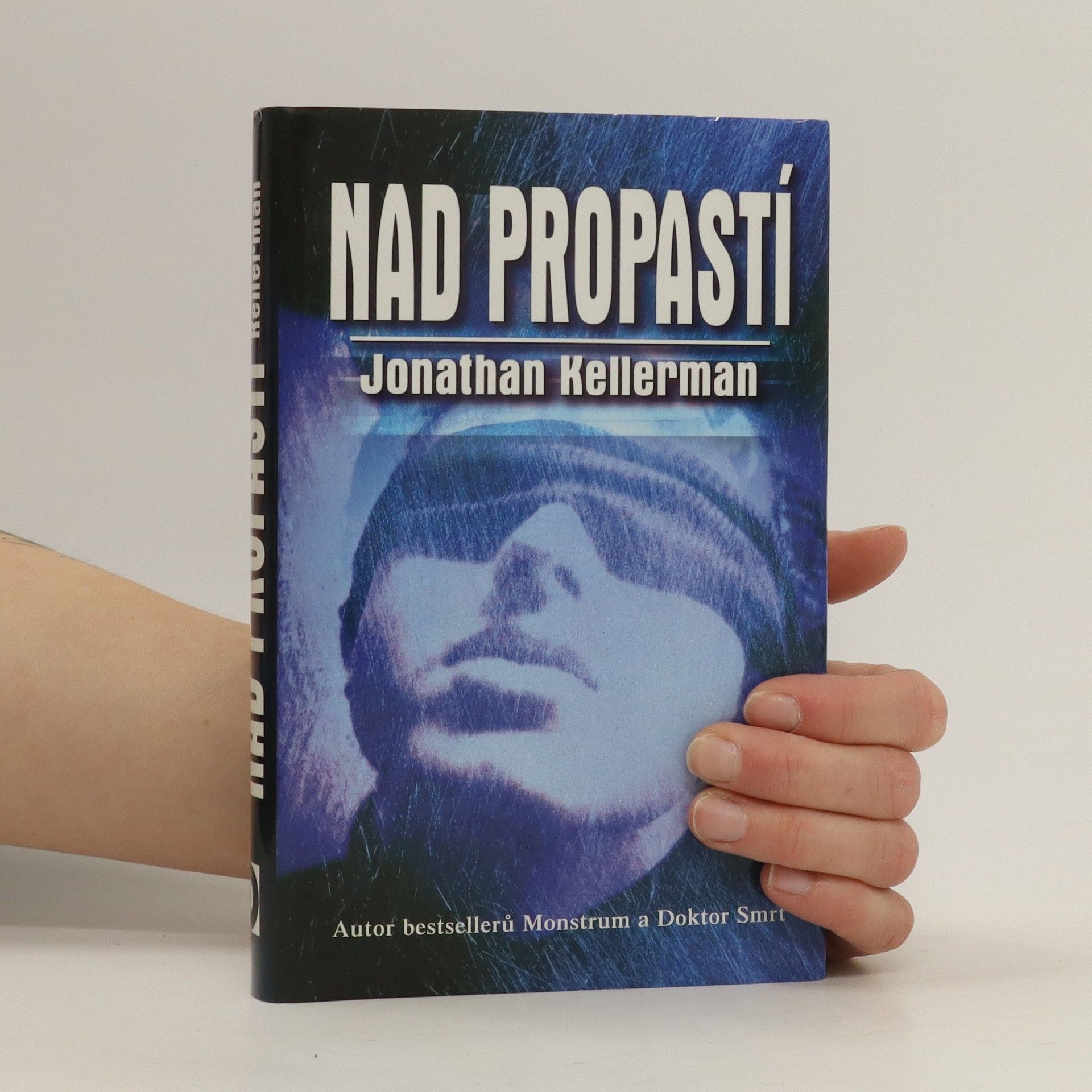 Jonathan Kellerman Nad propastí