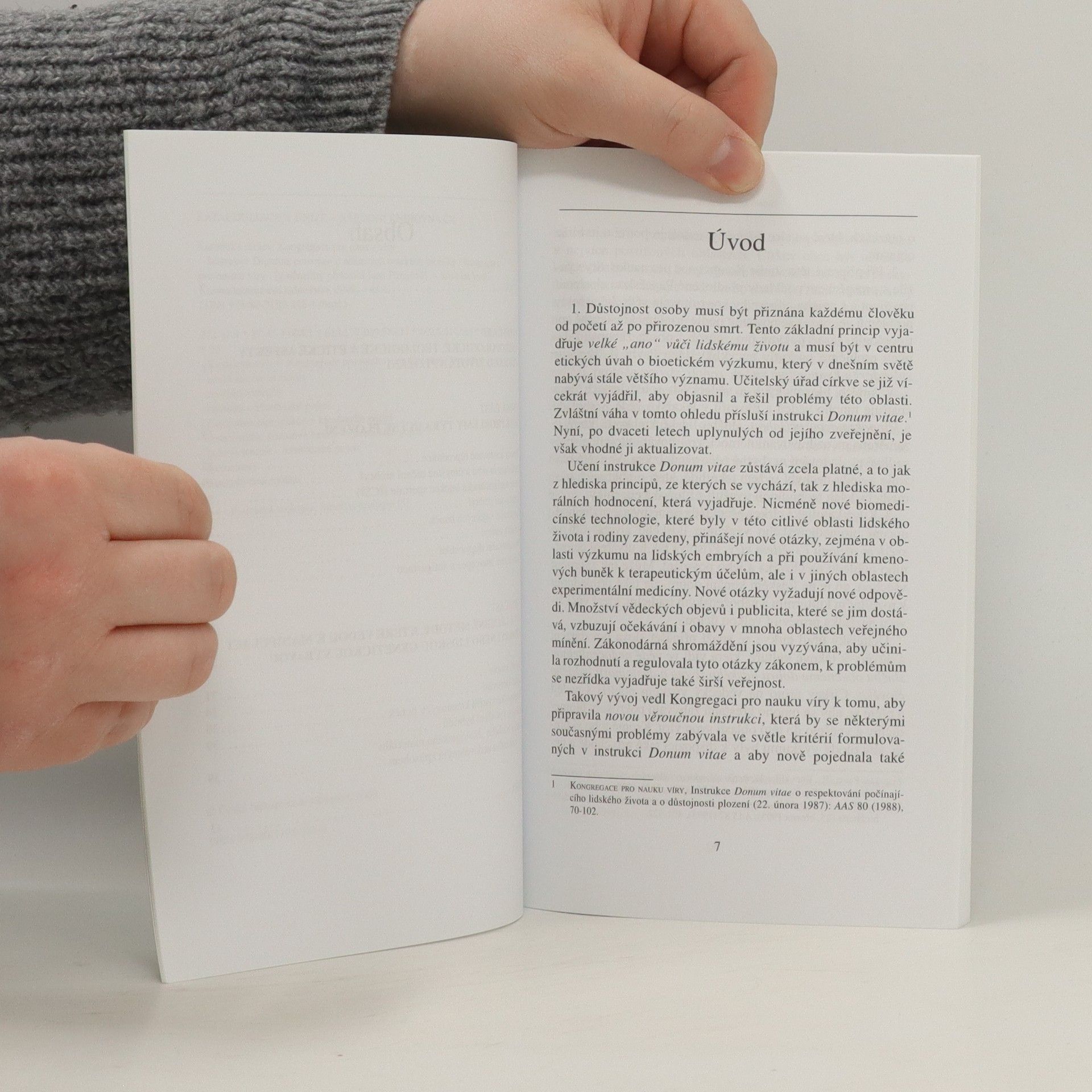 Collectif d'auteurs Instrukce Dignitas personae o některých otázkách bioetiky