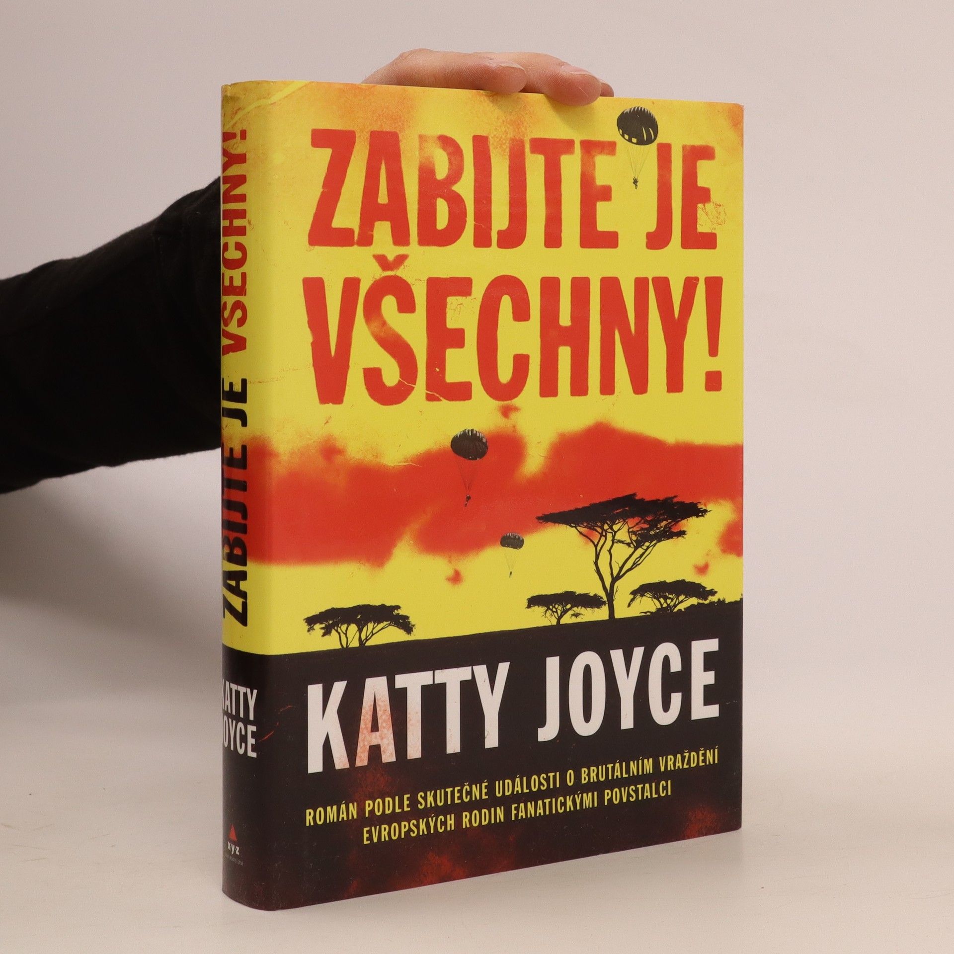 Kateřina Hejlová Zabijte je všechny!
