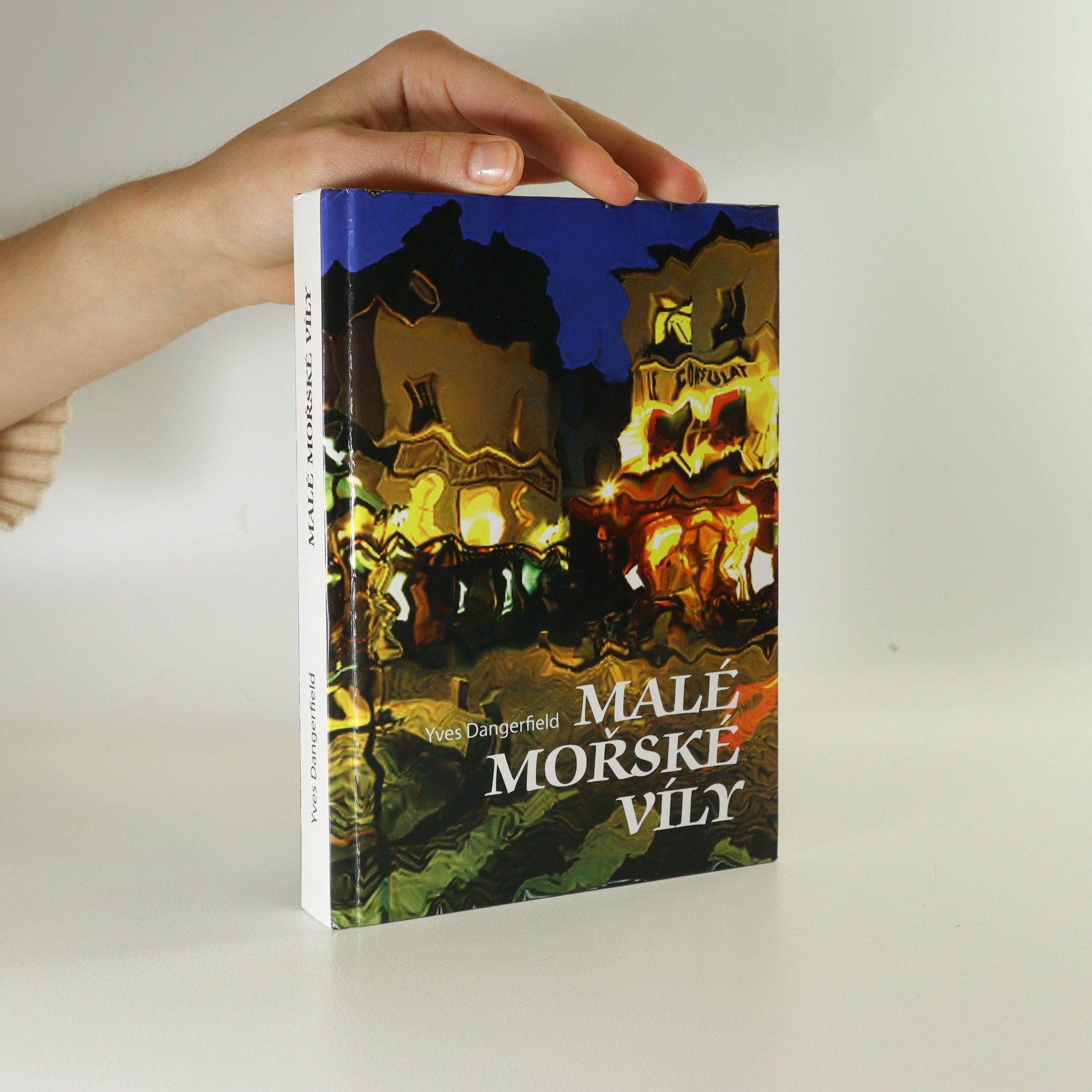 Yves Dangerfield Malé mořské víly