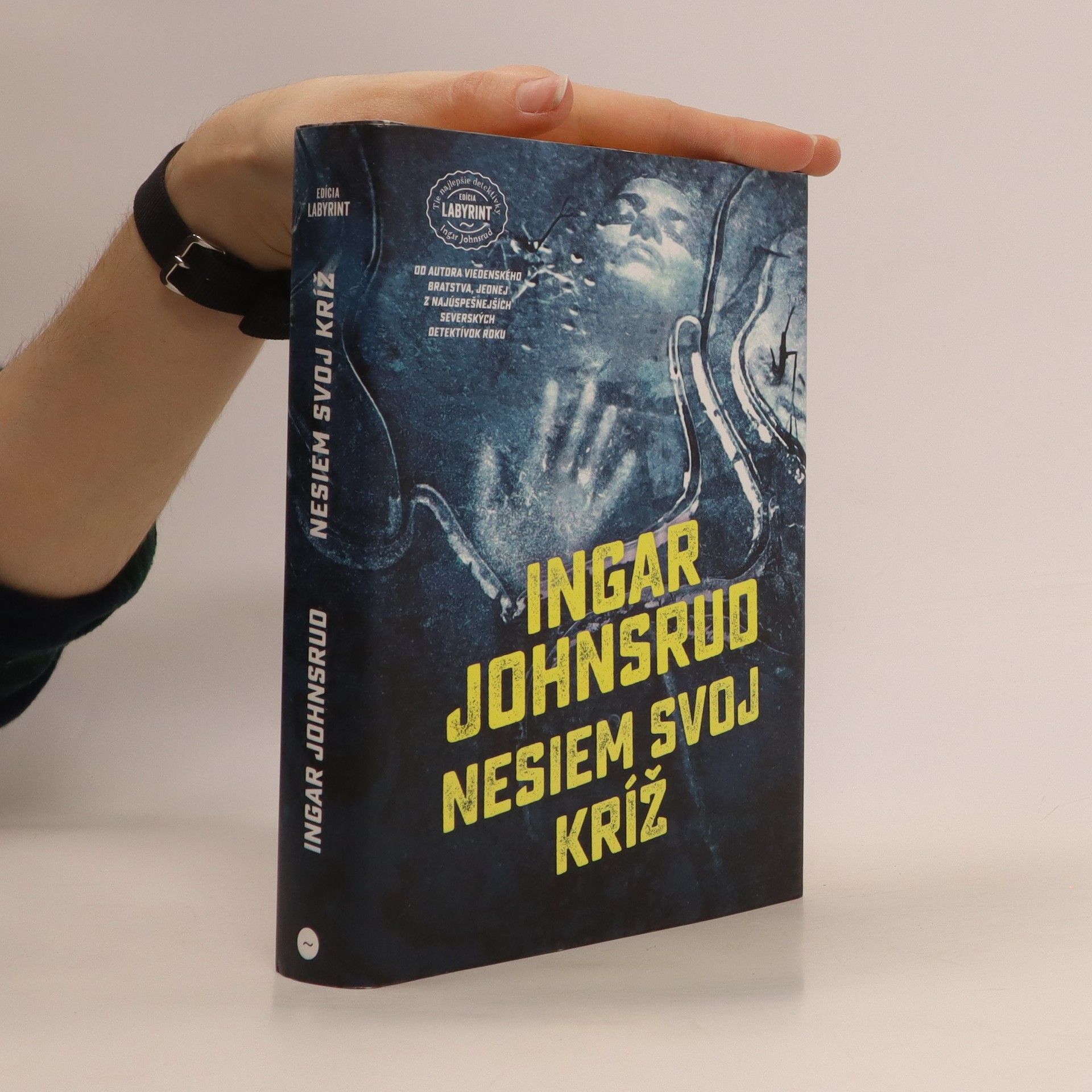 Ingar Johnsrud Nesiem svoj kríž
