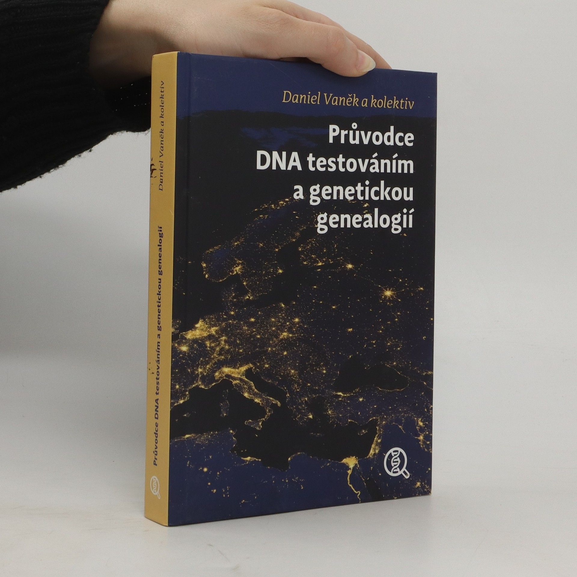 Daniel Vaněk Průvodce DNA testováním a genetickou genealogií