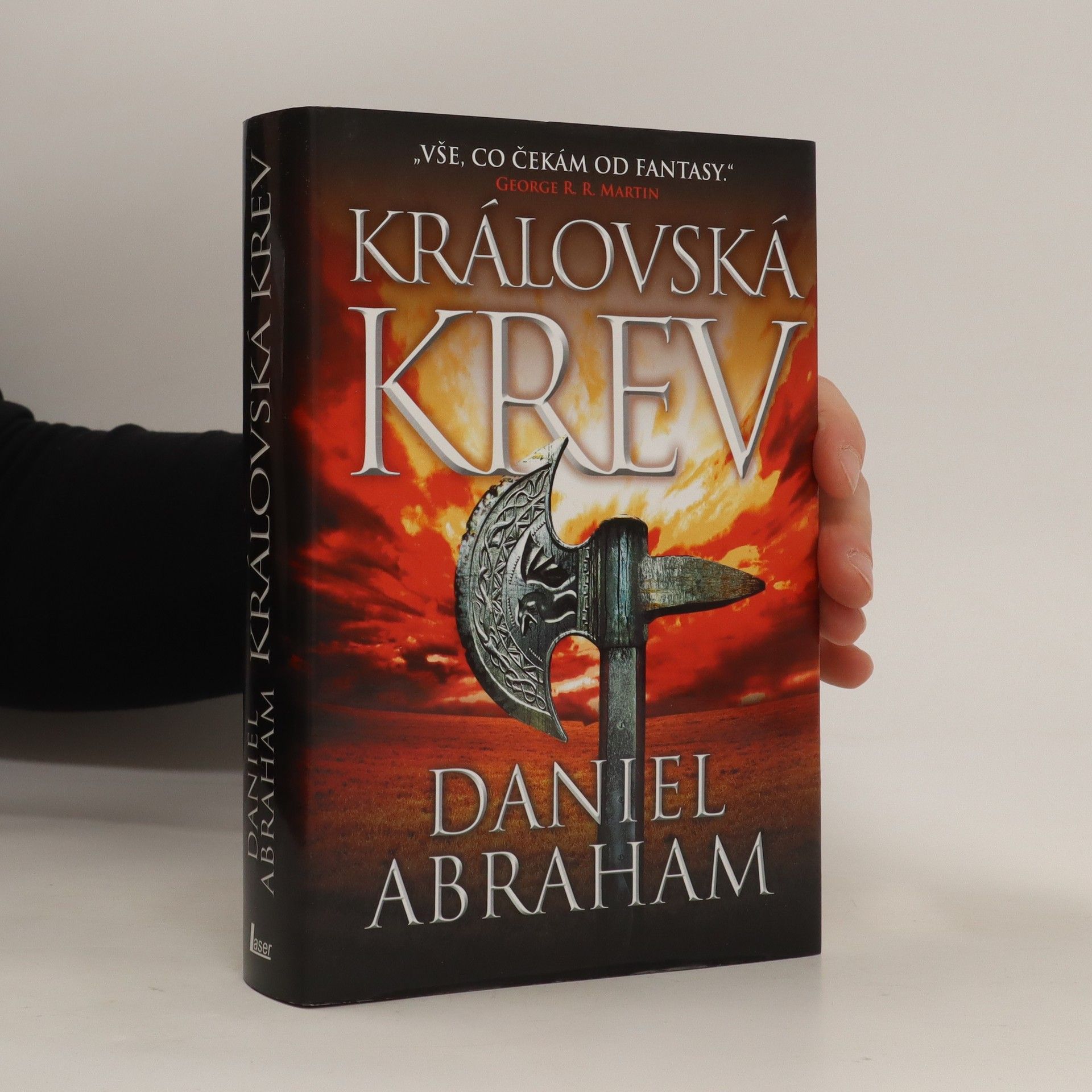 Daniel Abraham Královská krev