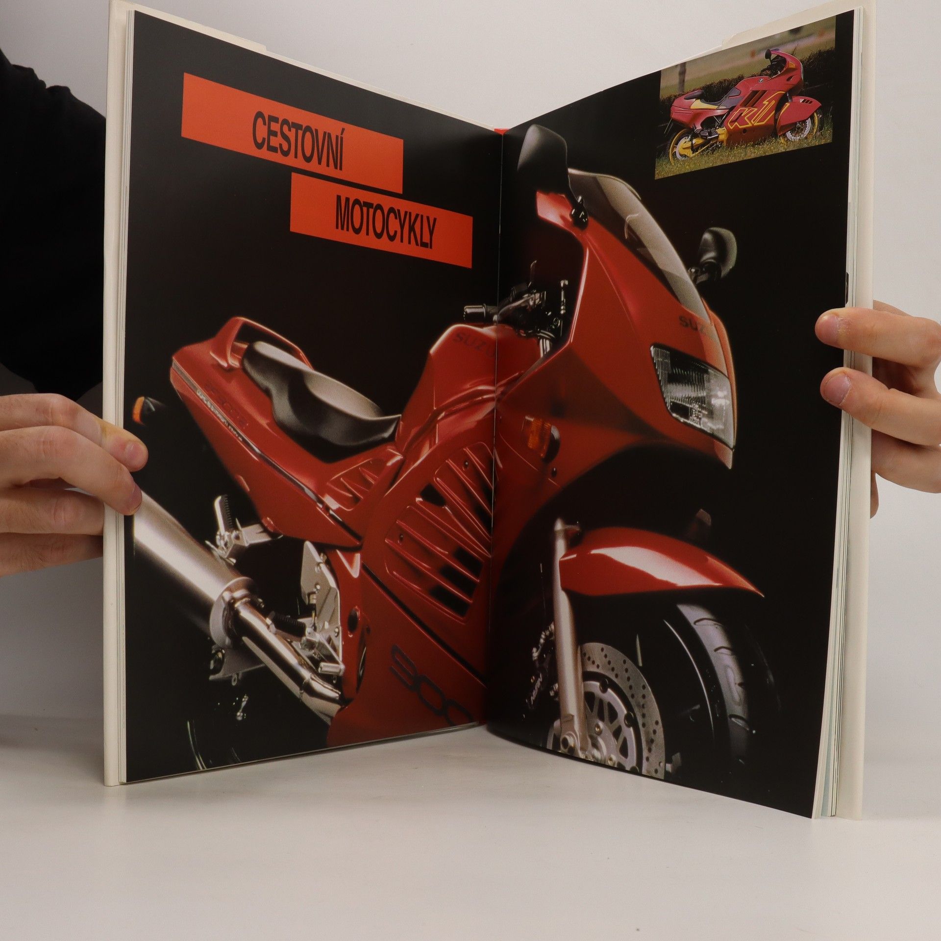 Éric Breton Motocykly v 1000 fotografiích