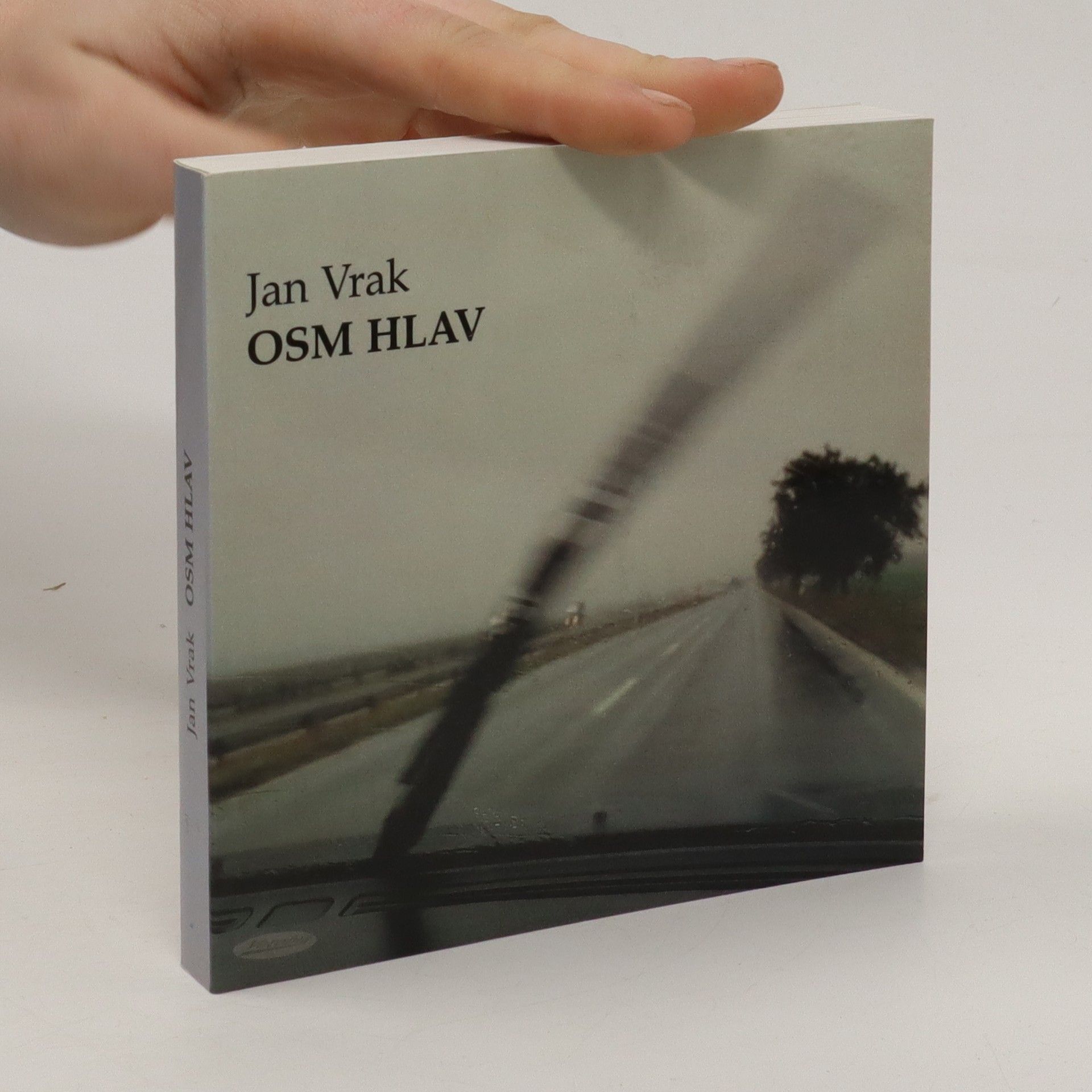 Jan Vrak Osm hlav