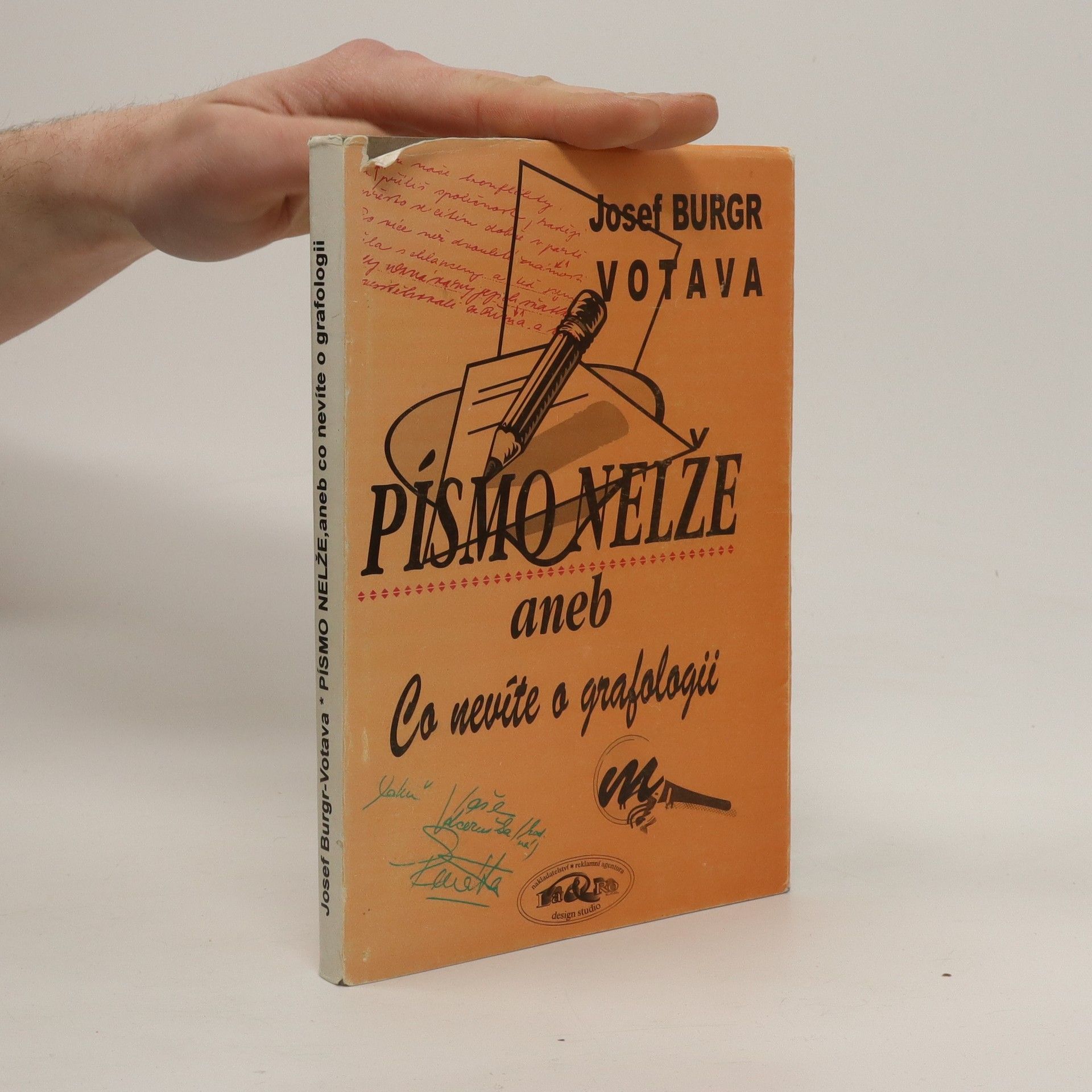 Josef BurgrVotava Písmo nelže aneb co nevíte o grafologii