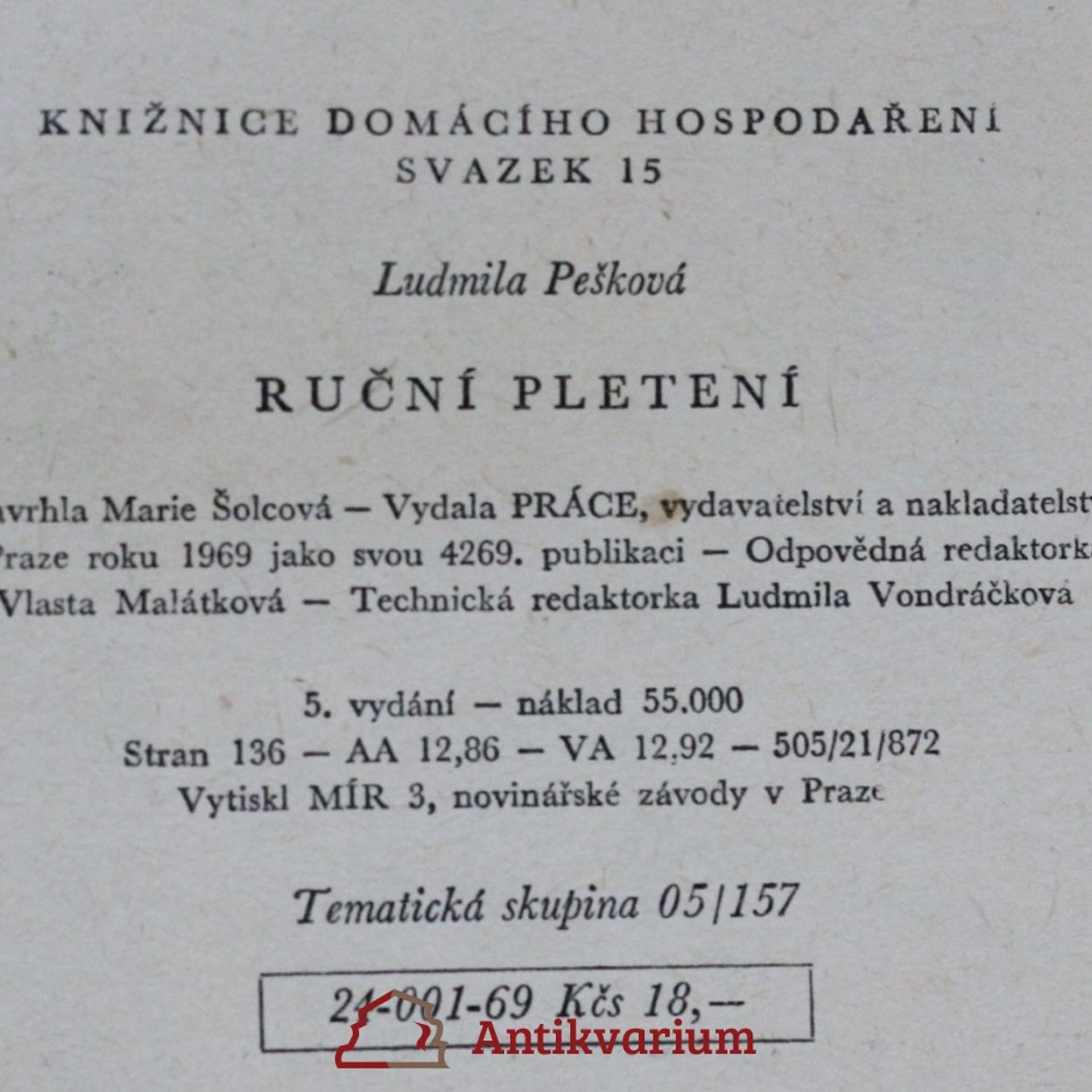 Ludmila Pešková Ruční pletení. 227 vzorů na ruční pletení, 24 vzorů na ruční pletací stroje