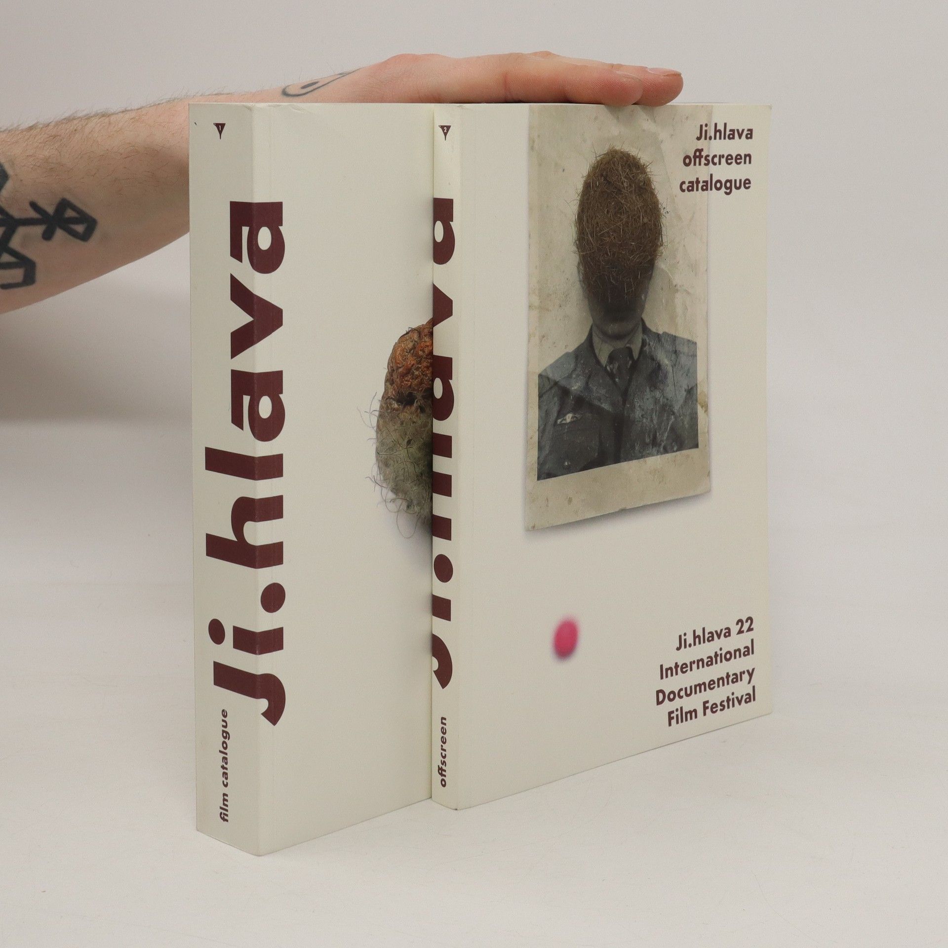 AA.VV. Ji.hlava= filmový katalog, offscreen