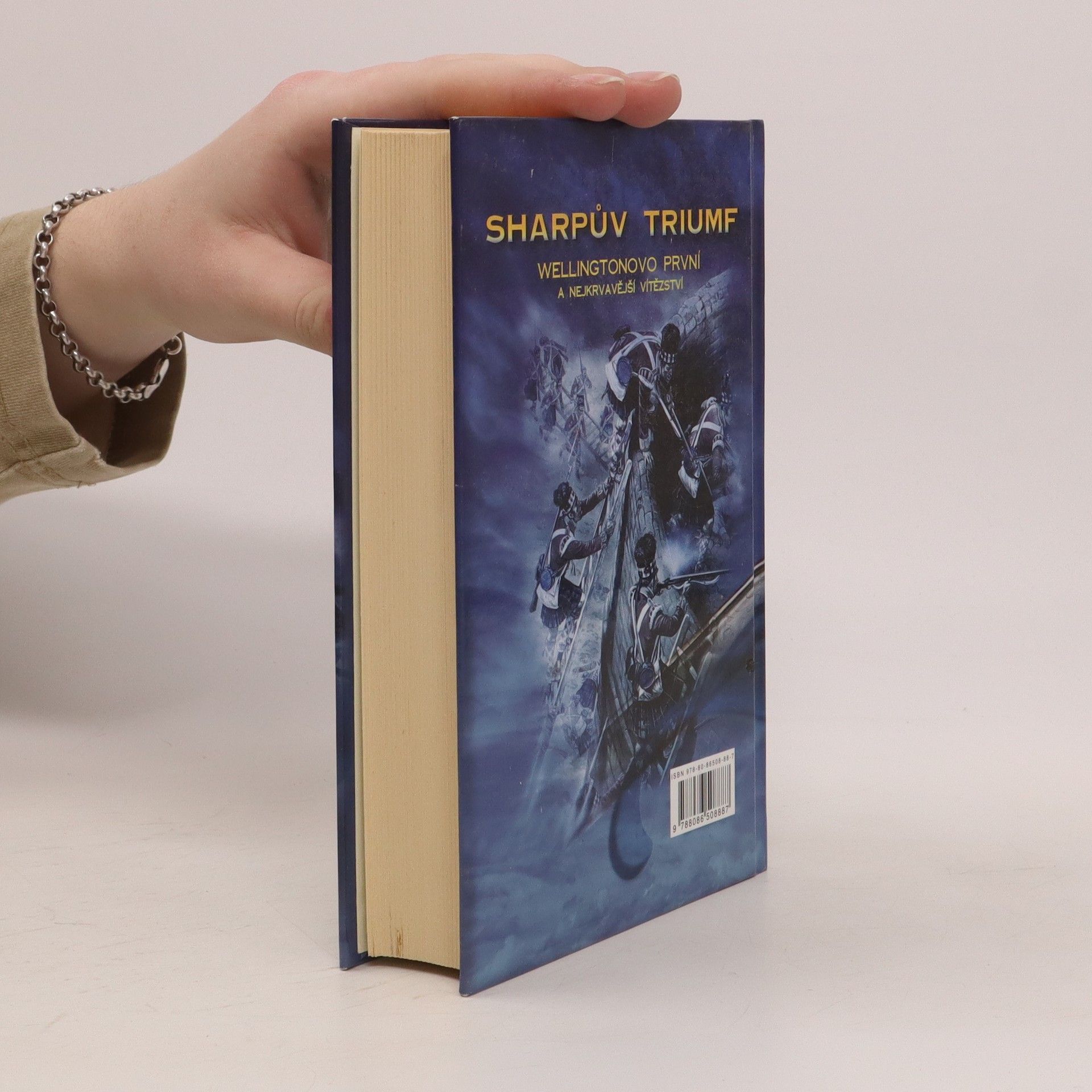 Bernard Cornwell Sharpův triumf
