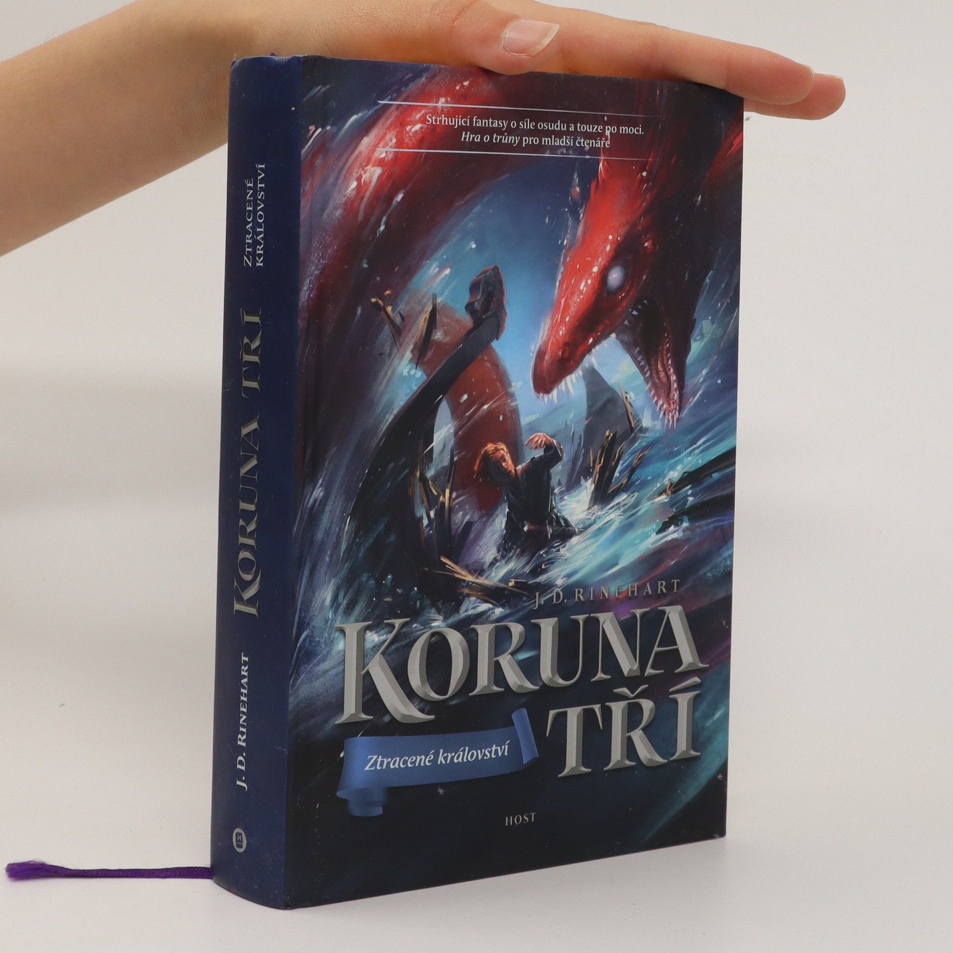 J. D. Rinehart Koruna tří. Ztracené království