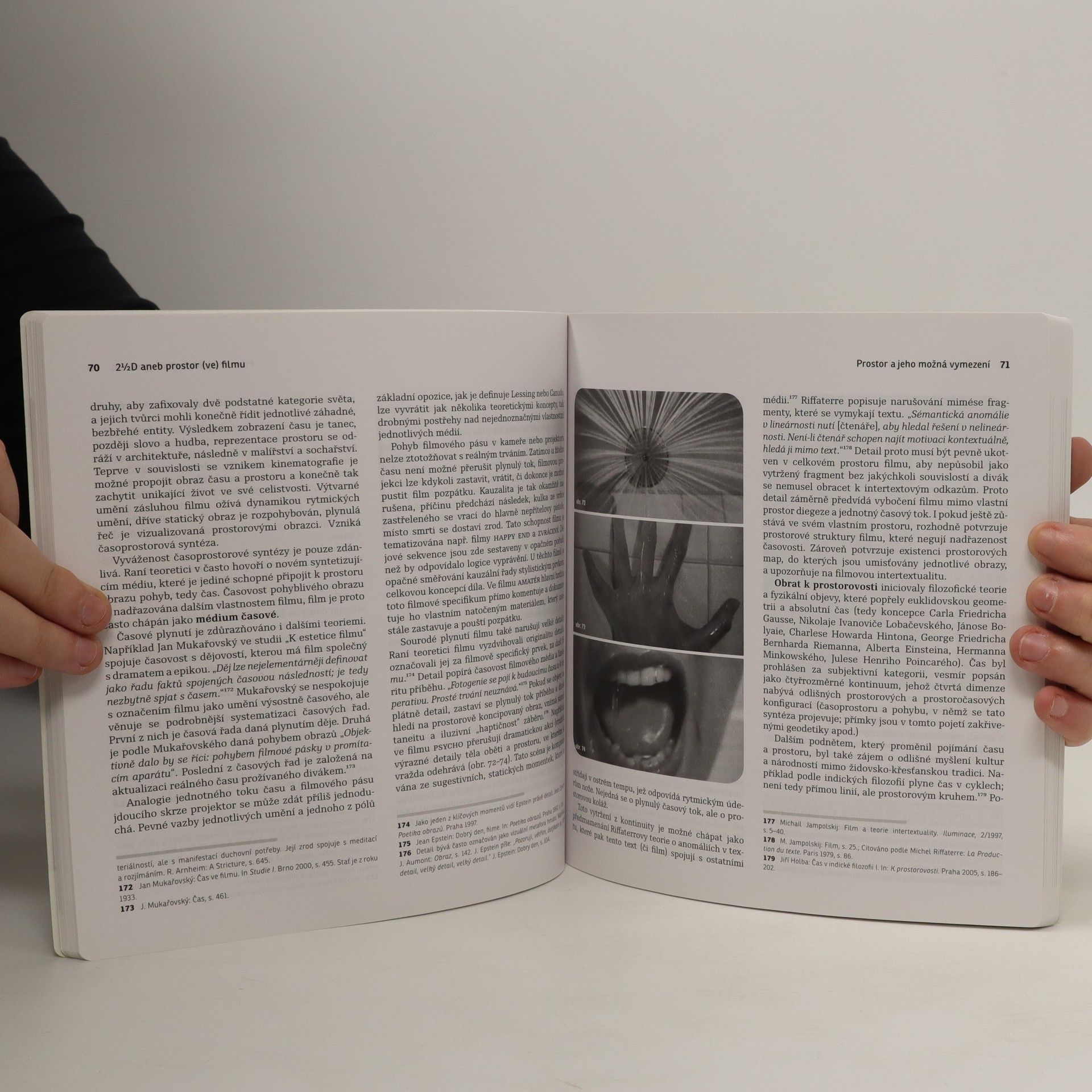 Kateřina Svatoňová 2 1/2 D aneb prostor (ve) filmu v kontextu literatury a výtvarného umění