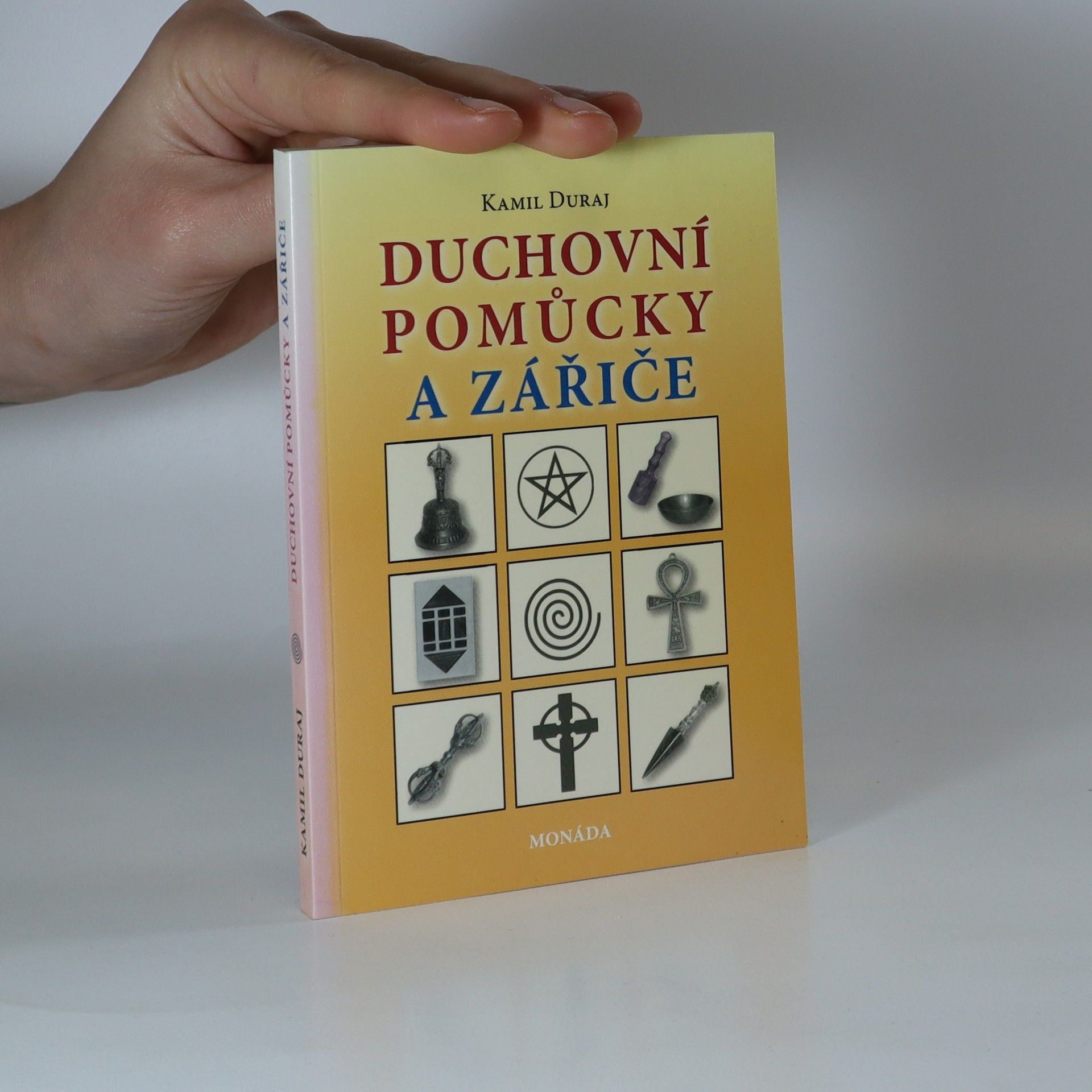 Kamil Duraj Duchovní pomůcky a zářiče