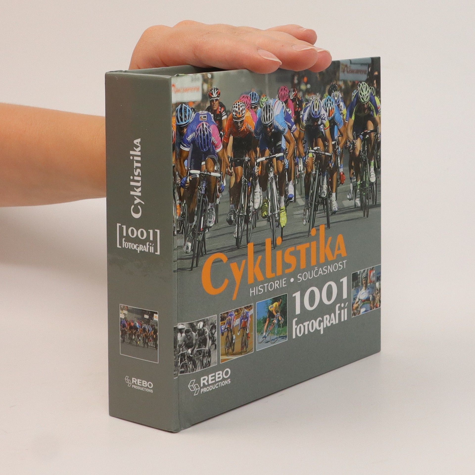Autorenkollektiv Cyklistika: 1001 fotografií