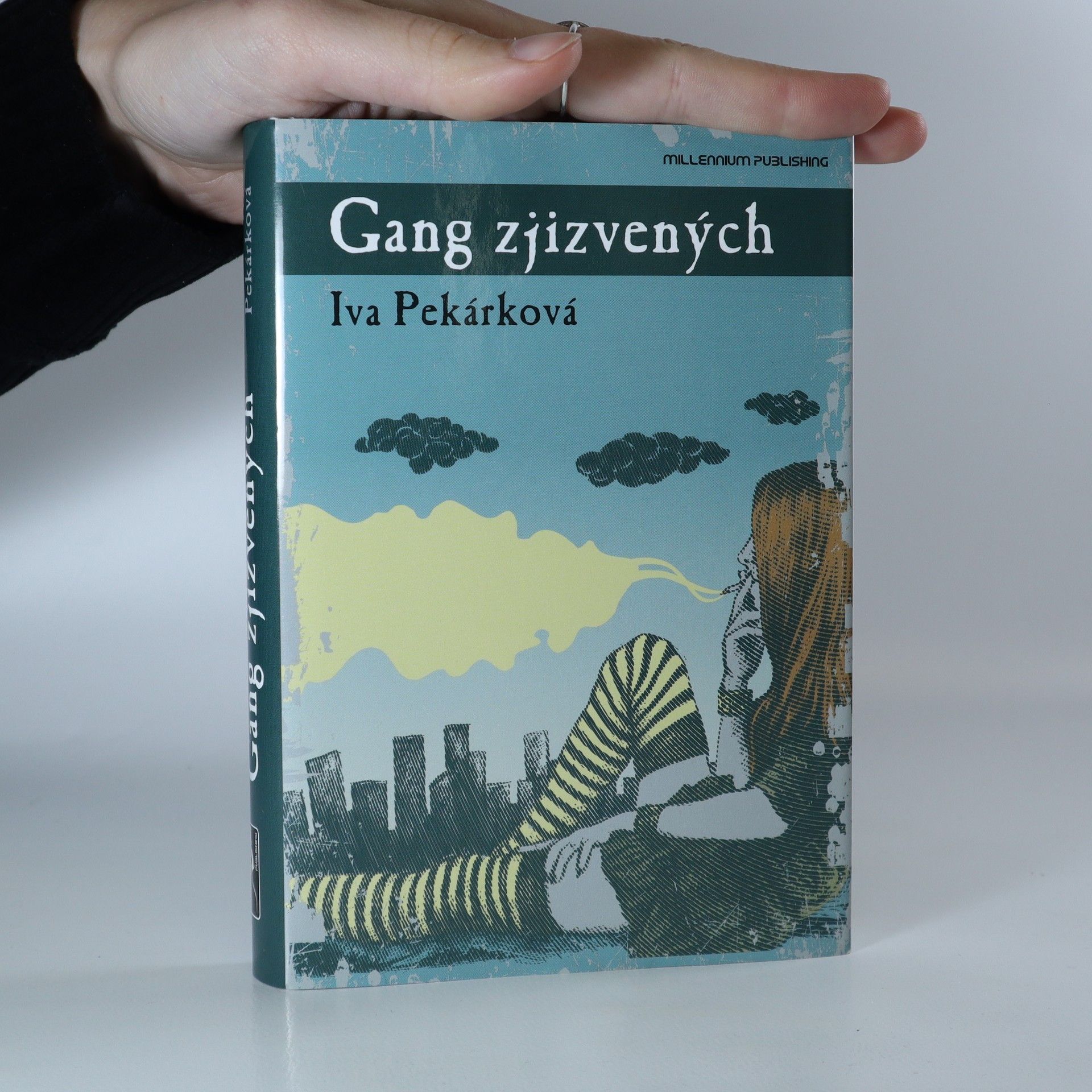 Iva Pekárková Gang zjizvených