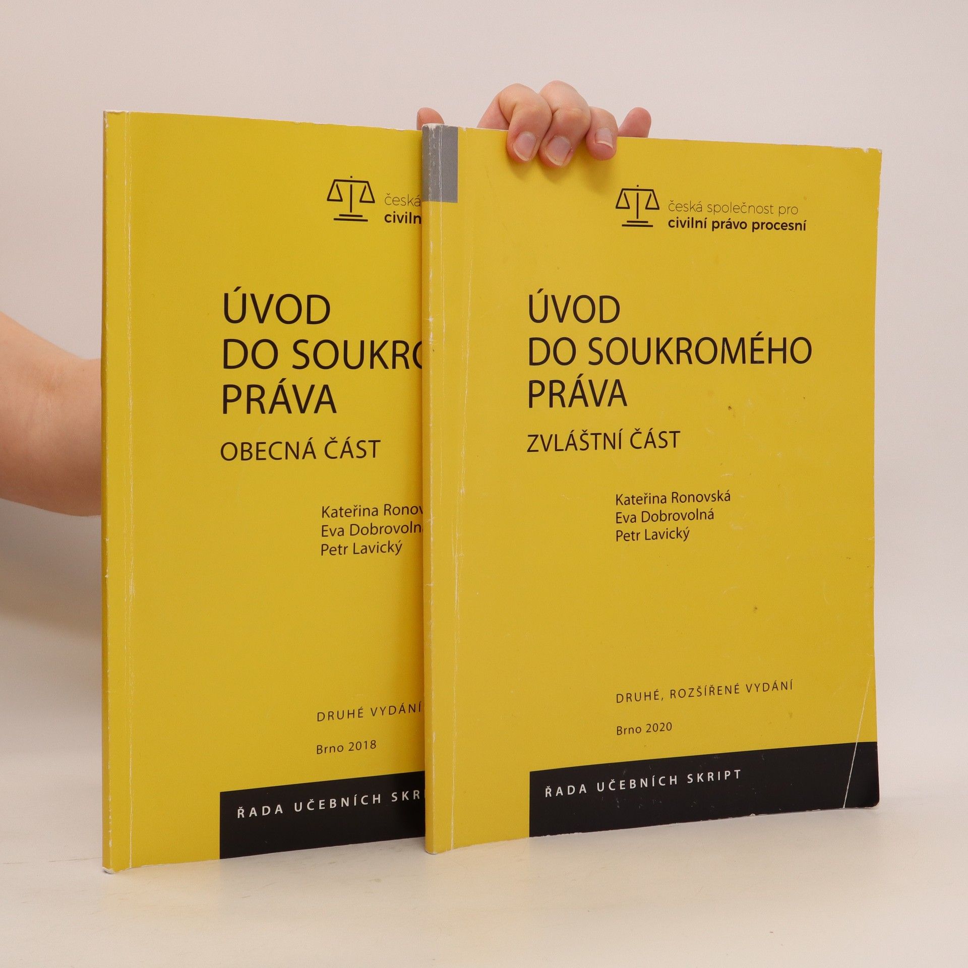 Collectif d'auteurs Úvod do soukromého práva (Obecná část, zvláštní část - 2 svazky)