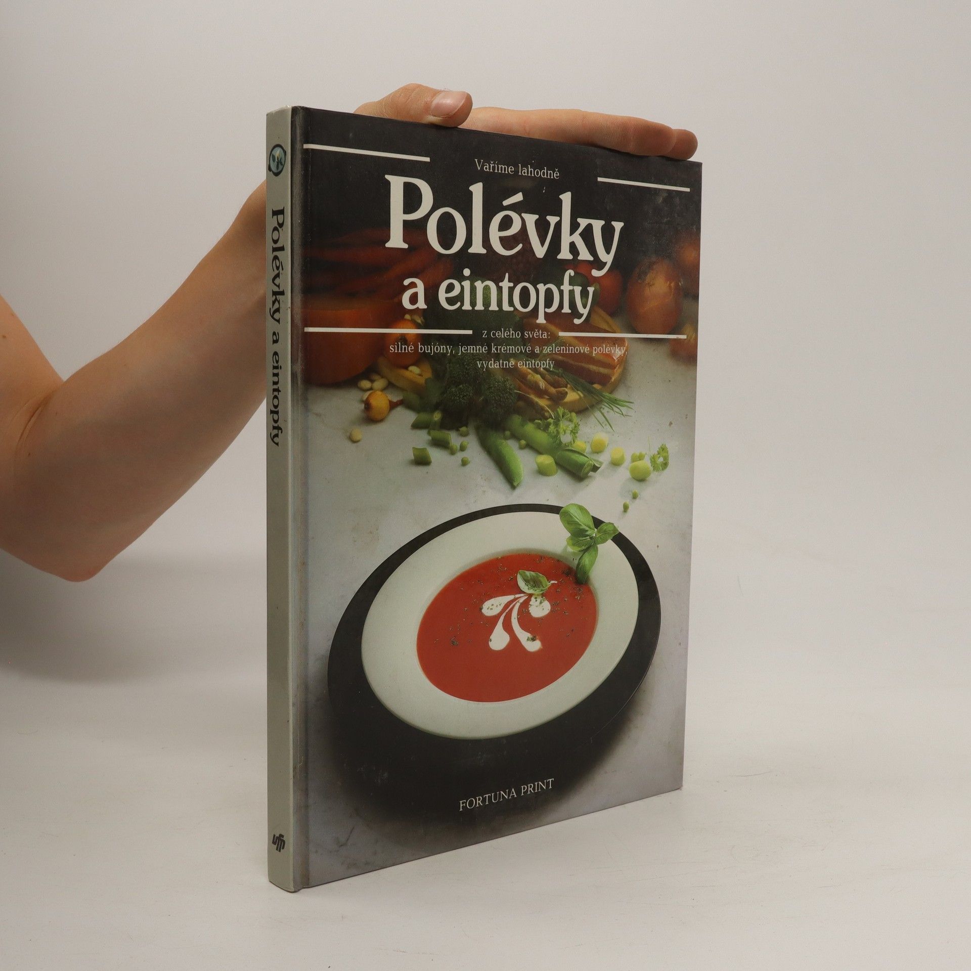Cornelia Adam Polievky a eintopfy