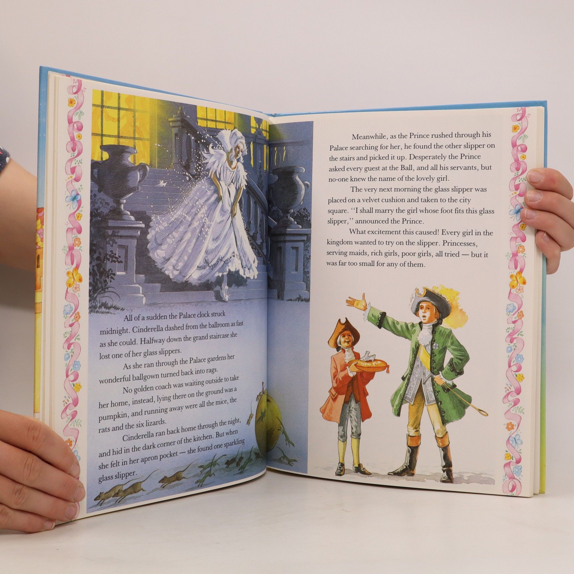 Ann McKie A Treasury of Favourite Tales