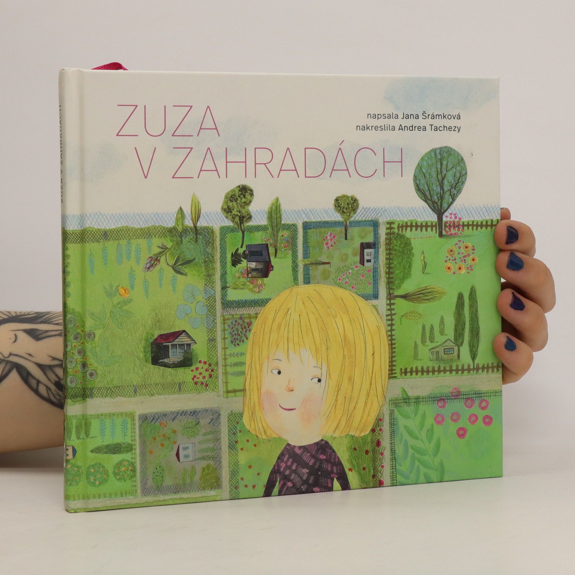 Jana Šrámková Zuza v zahradách
