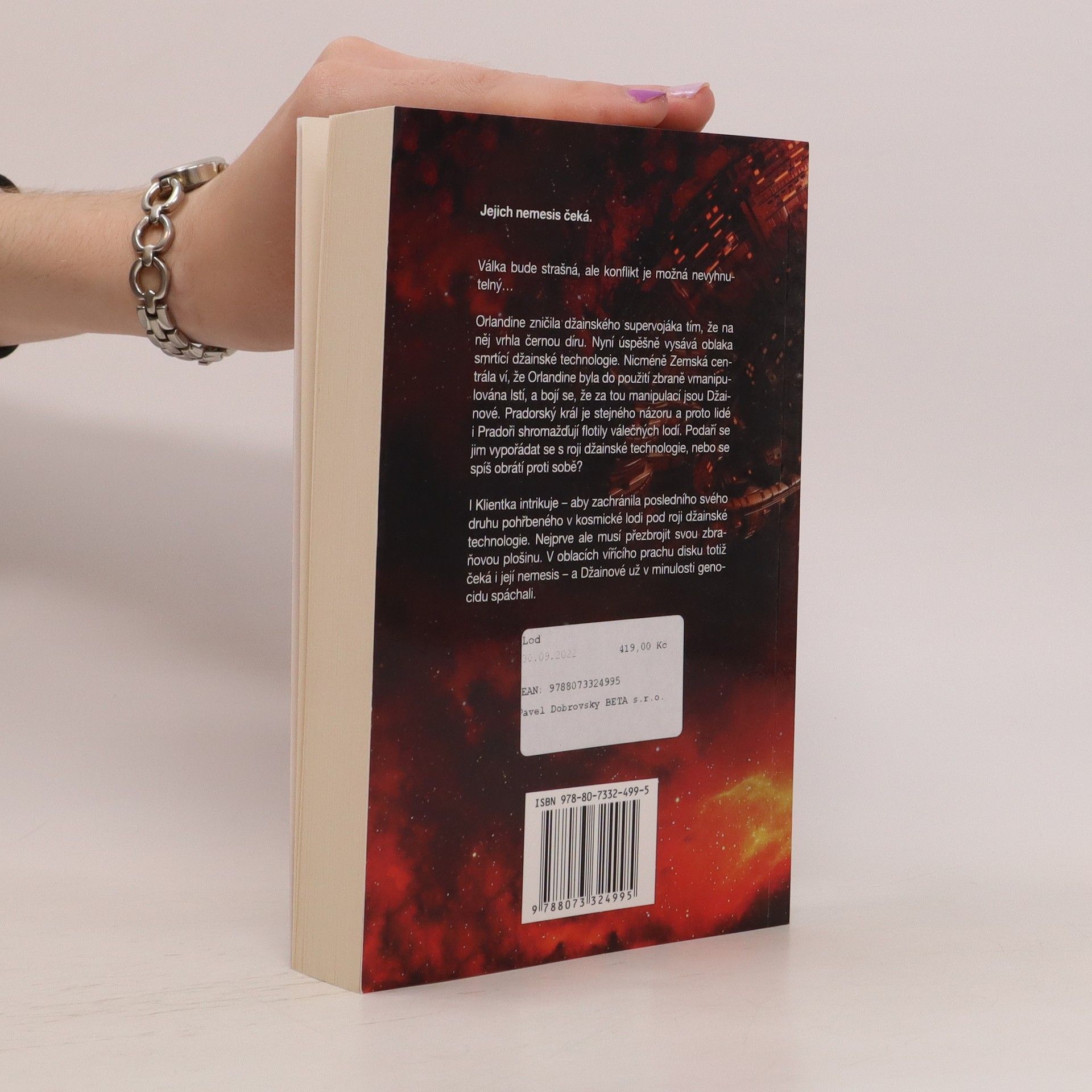 Neal Asher Loď : román z cyklu Vzestup Džainů