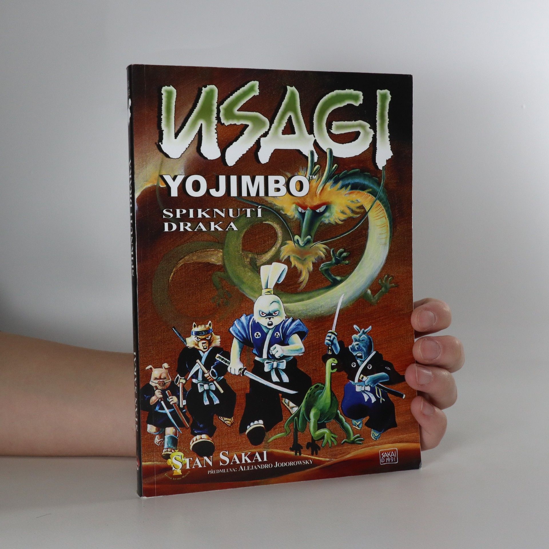 Stan Sakai Usagi Yojimbo. Spiknutí draka